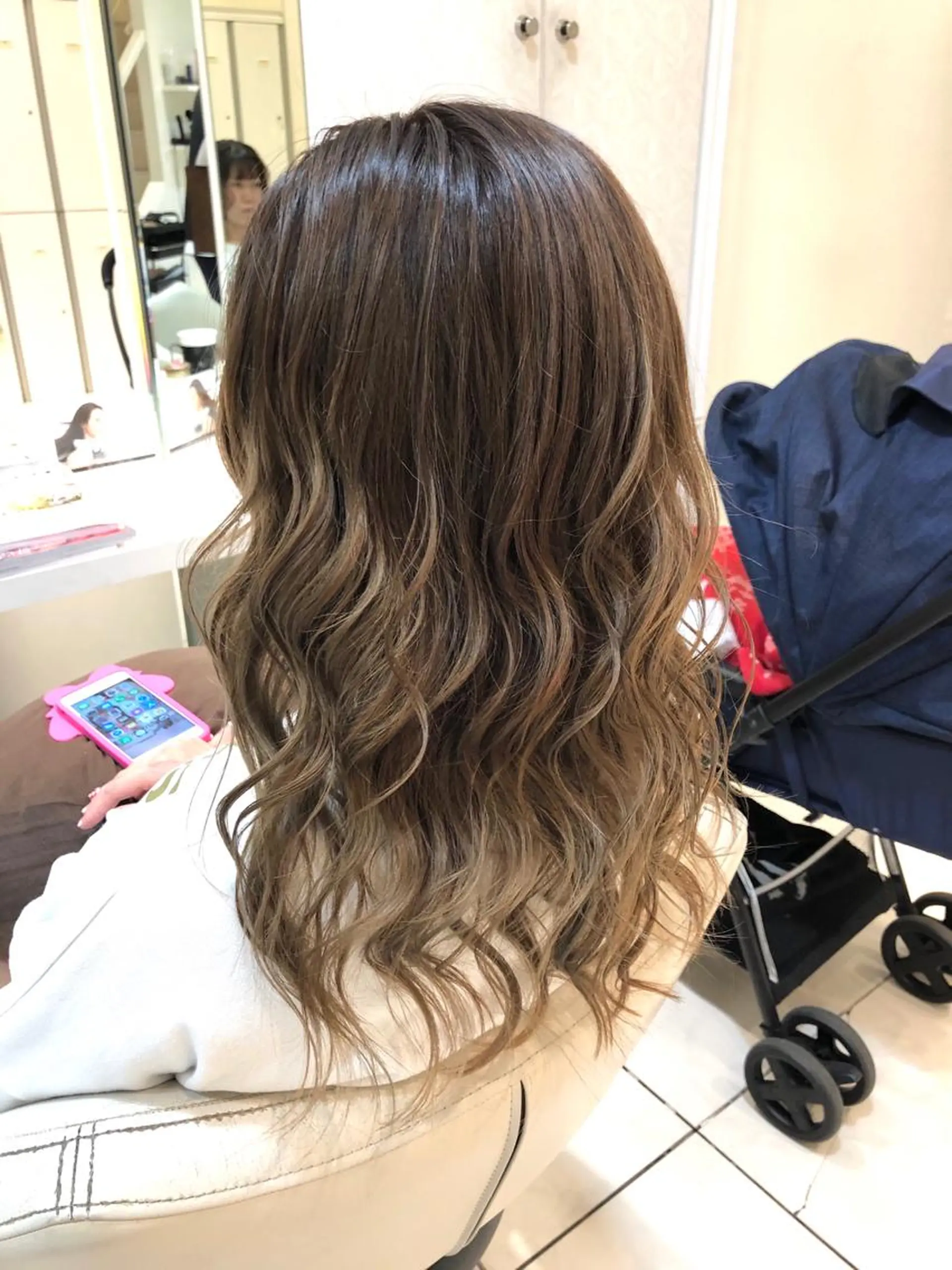 セミロング ヘアカラー トリートメント 🌈ぷる艶カラー🌈 髪質改善👑柳沼尚貴のヘアスタイル