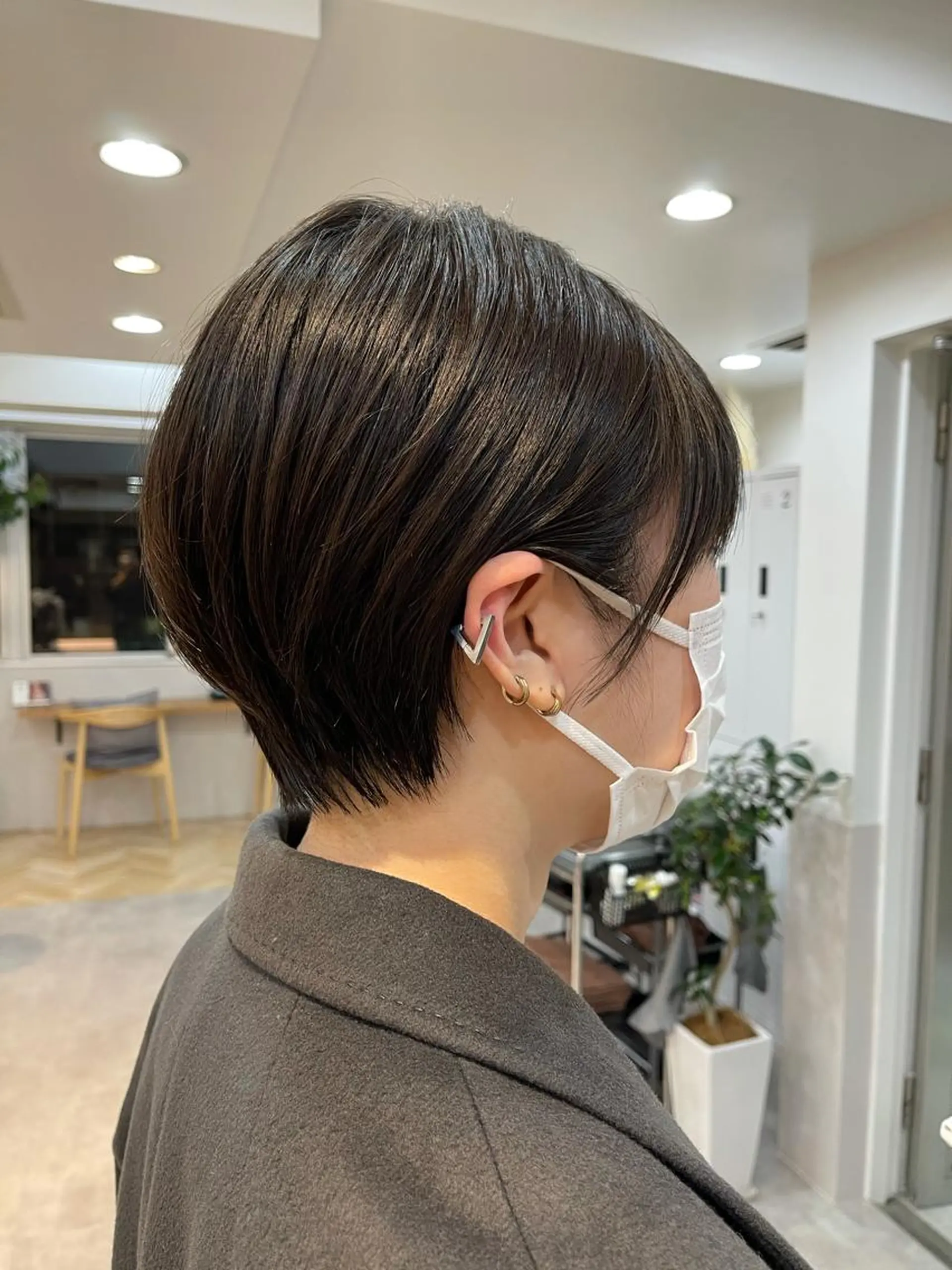 ショート オカダ ノゾミのヘアスタイル