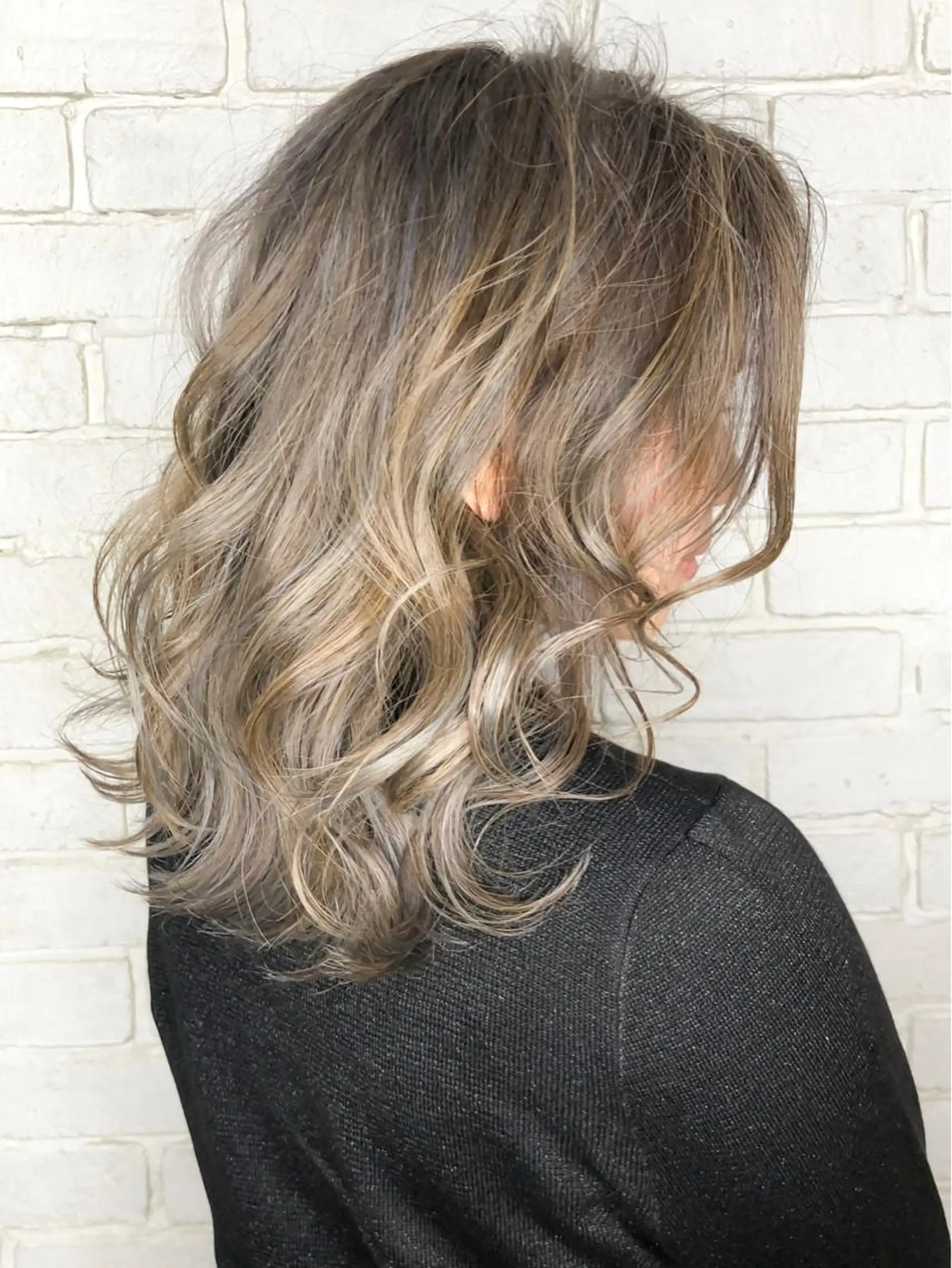 セミロング カラー welring hair salonのヘアスタイル