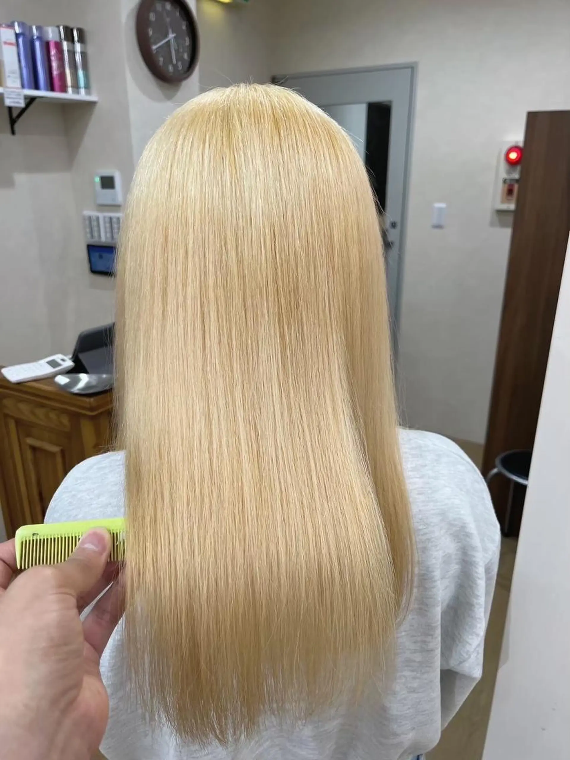ロング Mirashy 成田のヘアスタイル