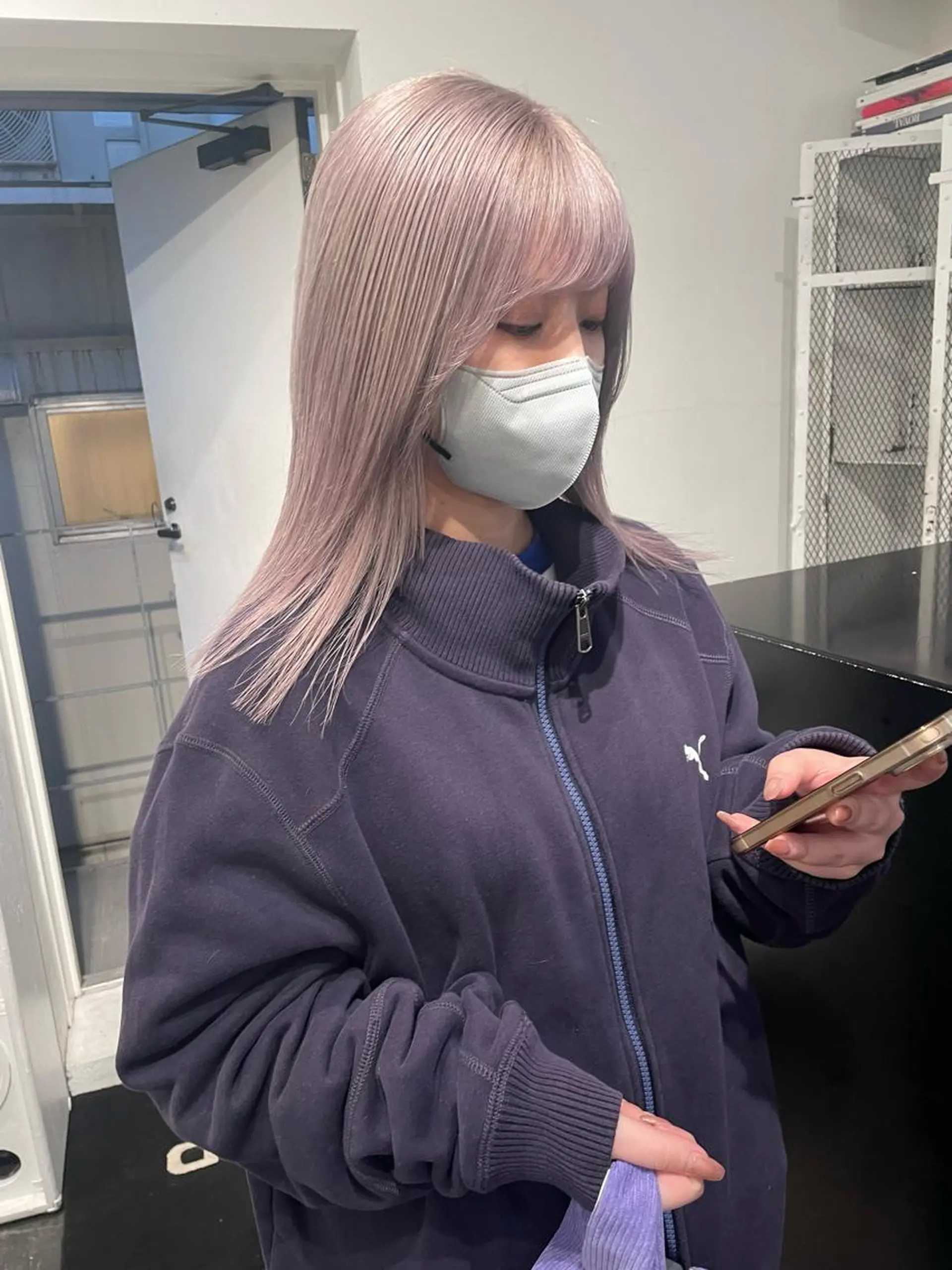 セミロング カラー パーマ ヘアアレンジ メンズ キッズ ネイル マツエク・マツパ アイブロウ メンズバレイヤージュ メンズブリーチ メンズハイライト メンズハイトーン メンズインナーカラー カット ヘアカラー トリートメント 艶ハイトーン/ヘア アレンジAYAKAのヘアスタイル