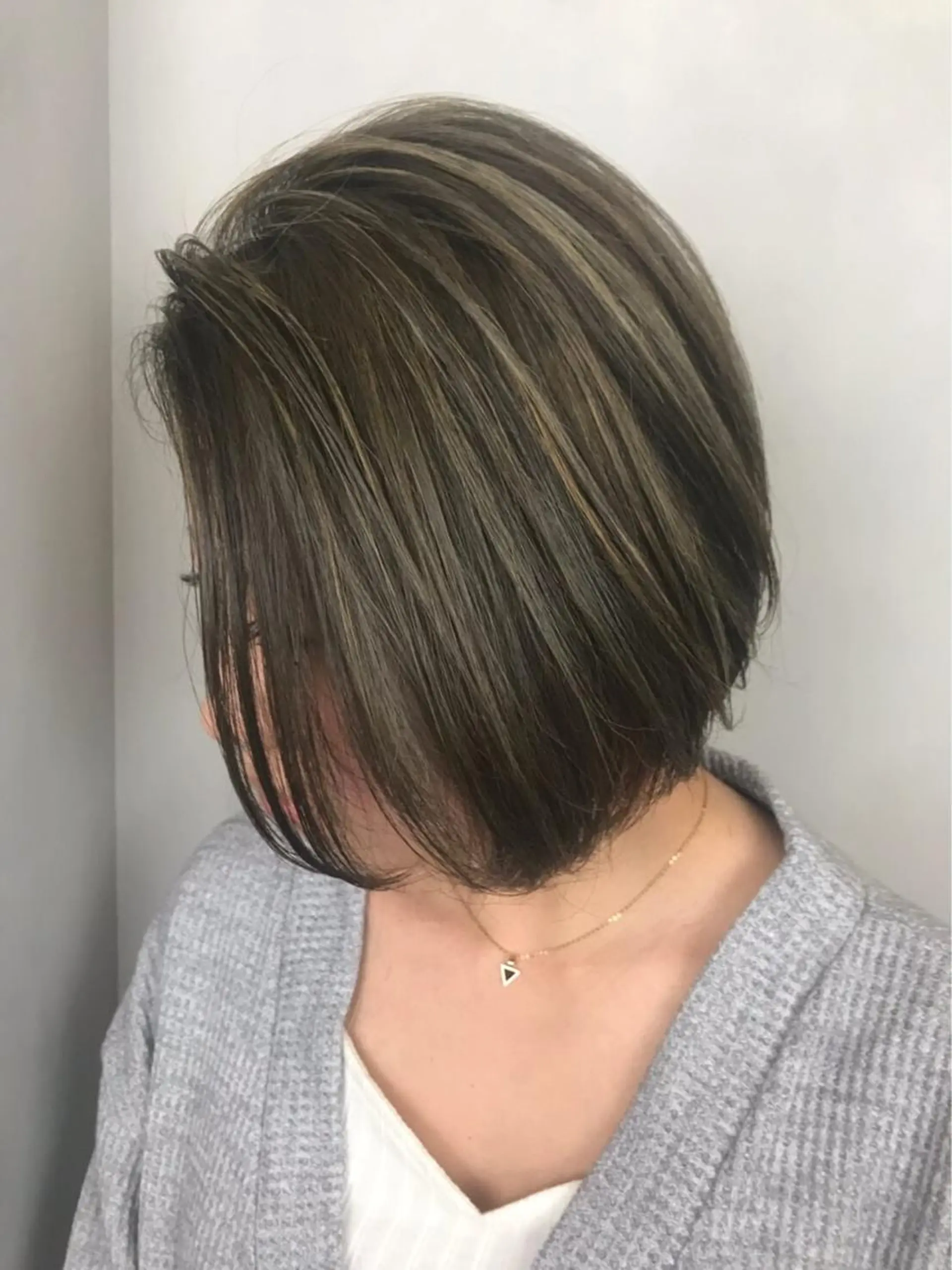 ショート カラー ショートボブ ハイライトカラー ボブ ハイライト ショートヘア カット ヘアカラー トリートメント BROCANTE立川 karasawa.nのヘアスタイル