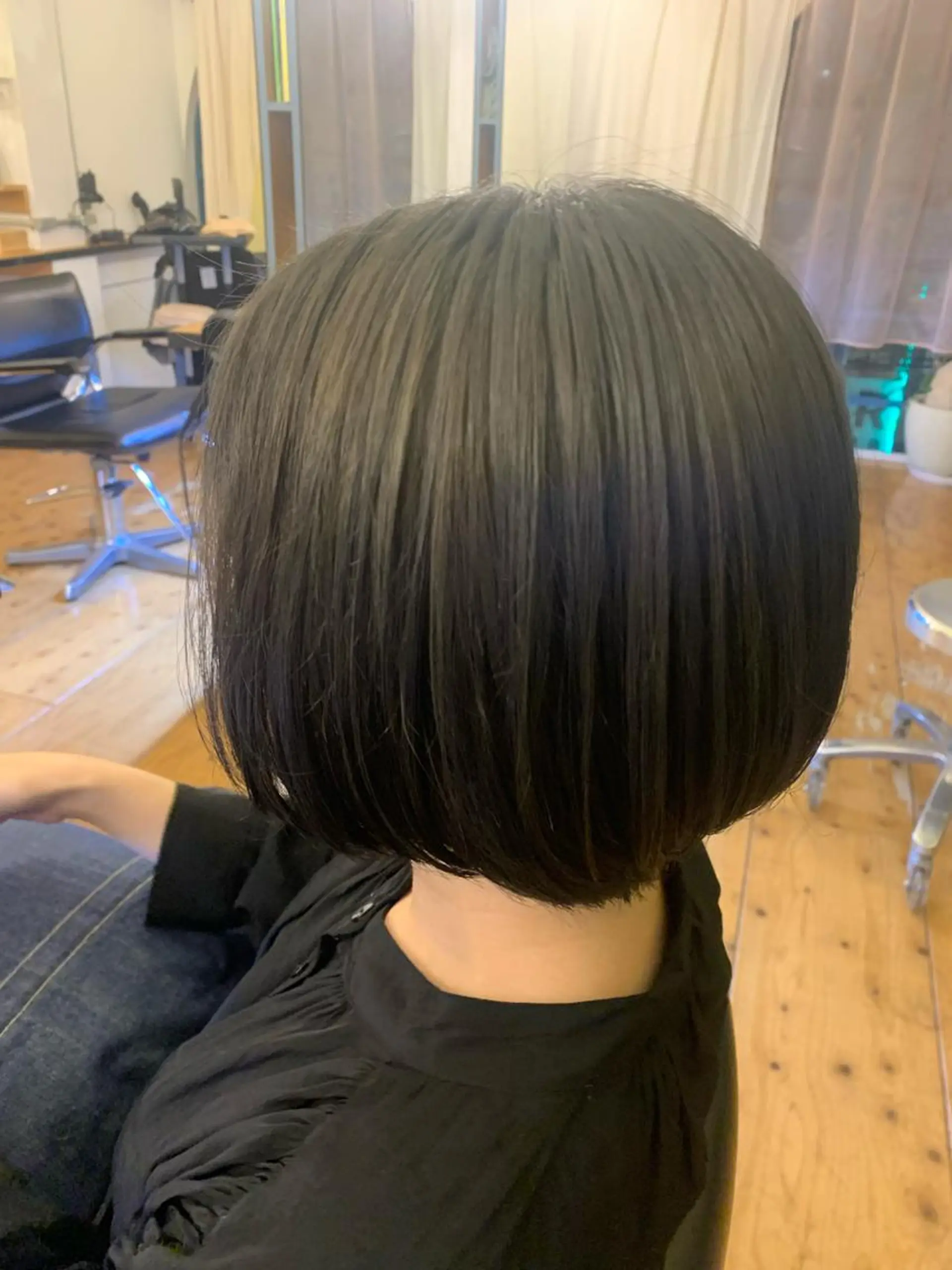 ショート アッシュ カット ヘアカラー トリートメント Lagom なかだのヘアスタイル