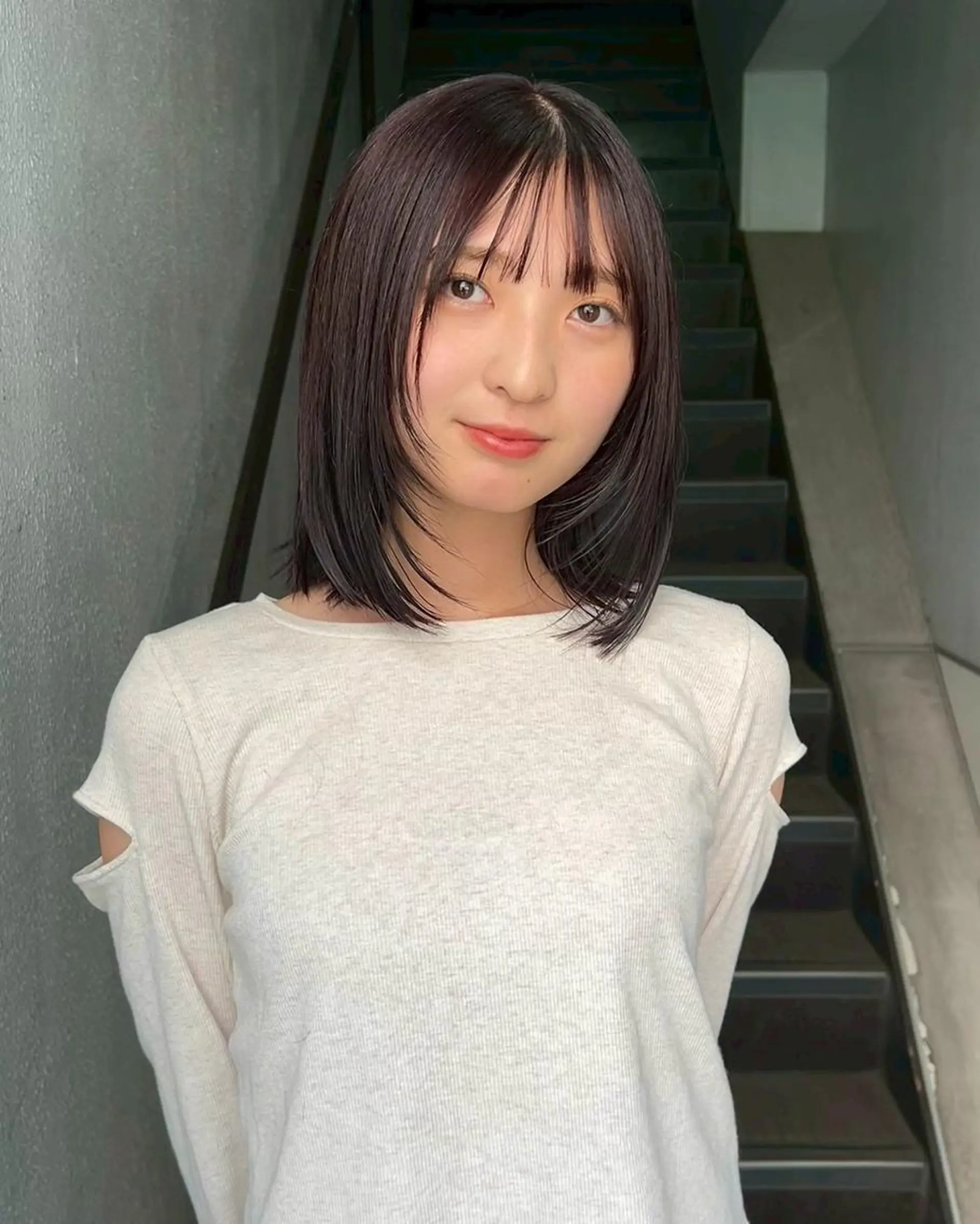 セミロング ボブ くびれヘア 外ハネヘア カラー/レイヤー/ 髪質改善/PAAQのヘアスタイル