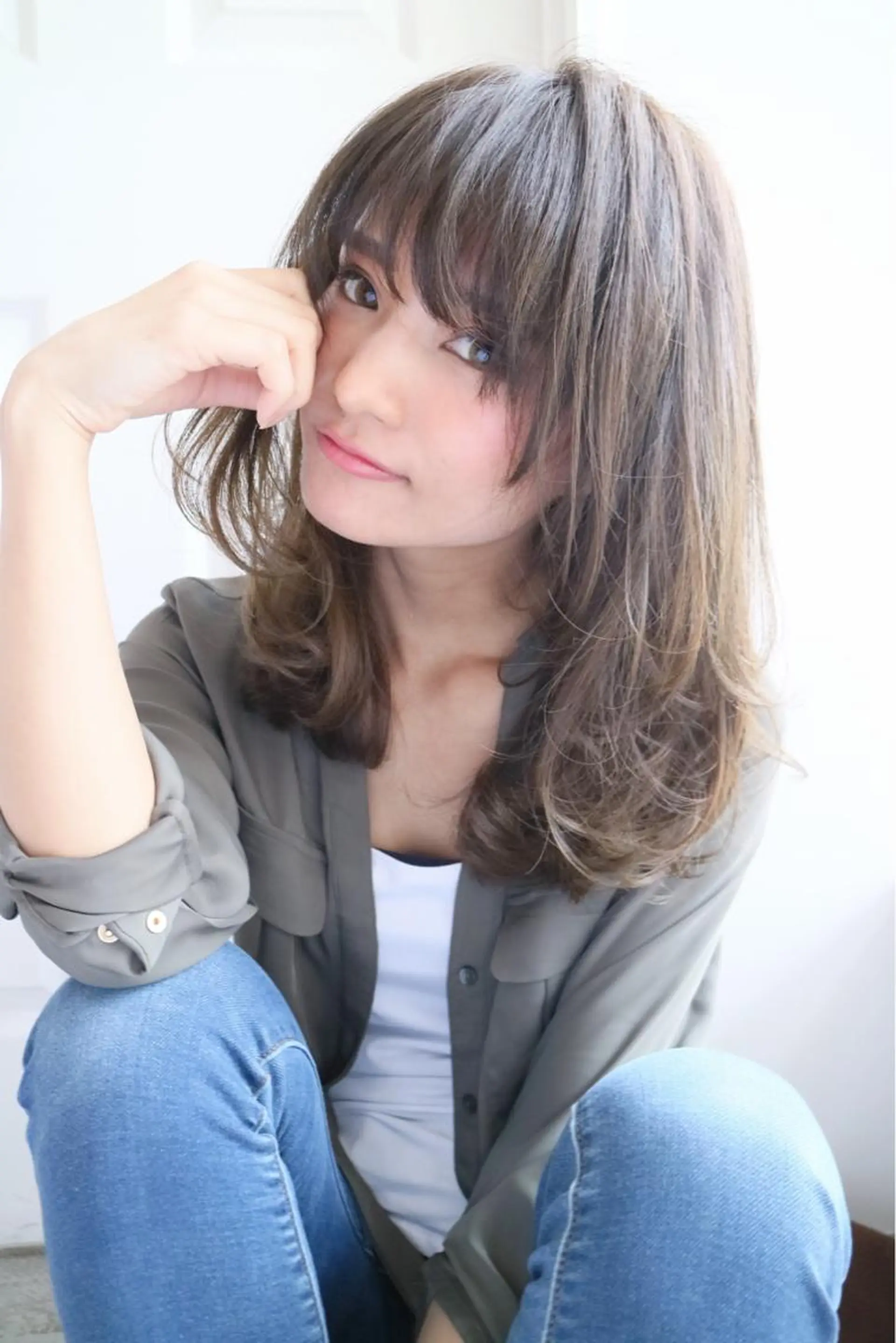 セミロング カラー パーマ ヘアアレンジ セミロングパーマ ベージュカラー 似合わせカット ひがし　まさし JYUNESU副代表のヘアスタイル