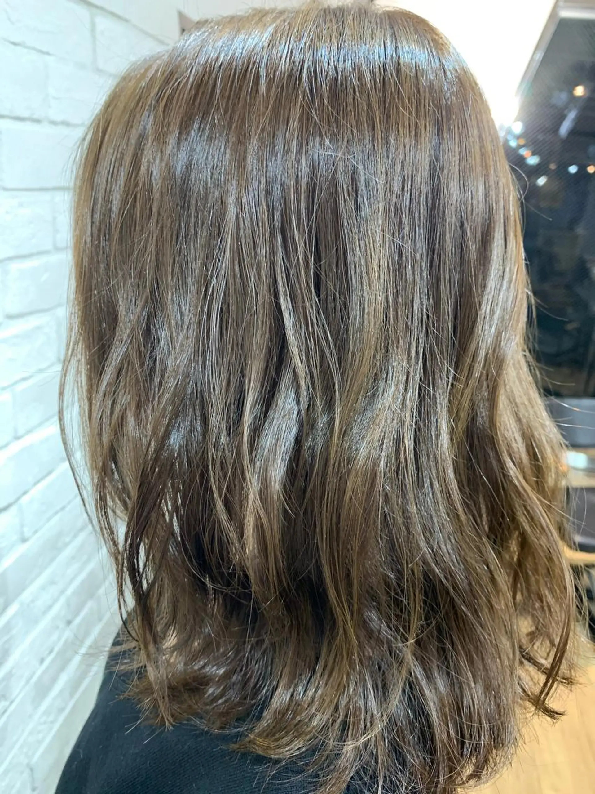 カラー 四ッ井 翔のヘアスタイル