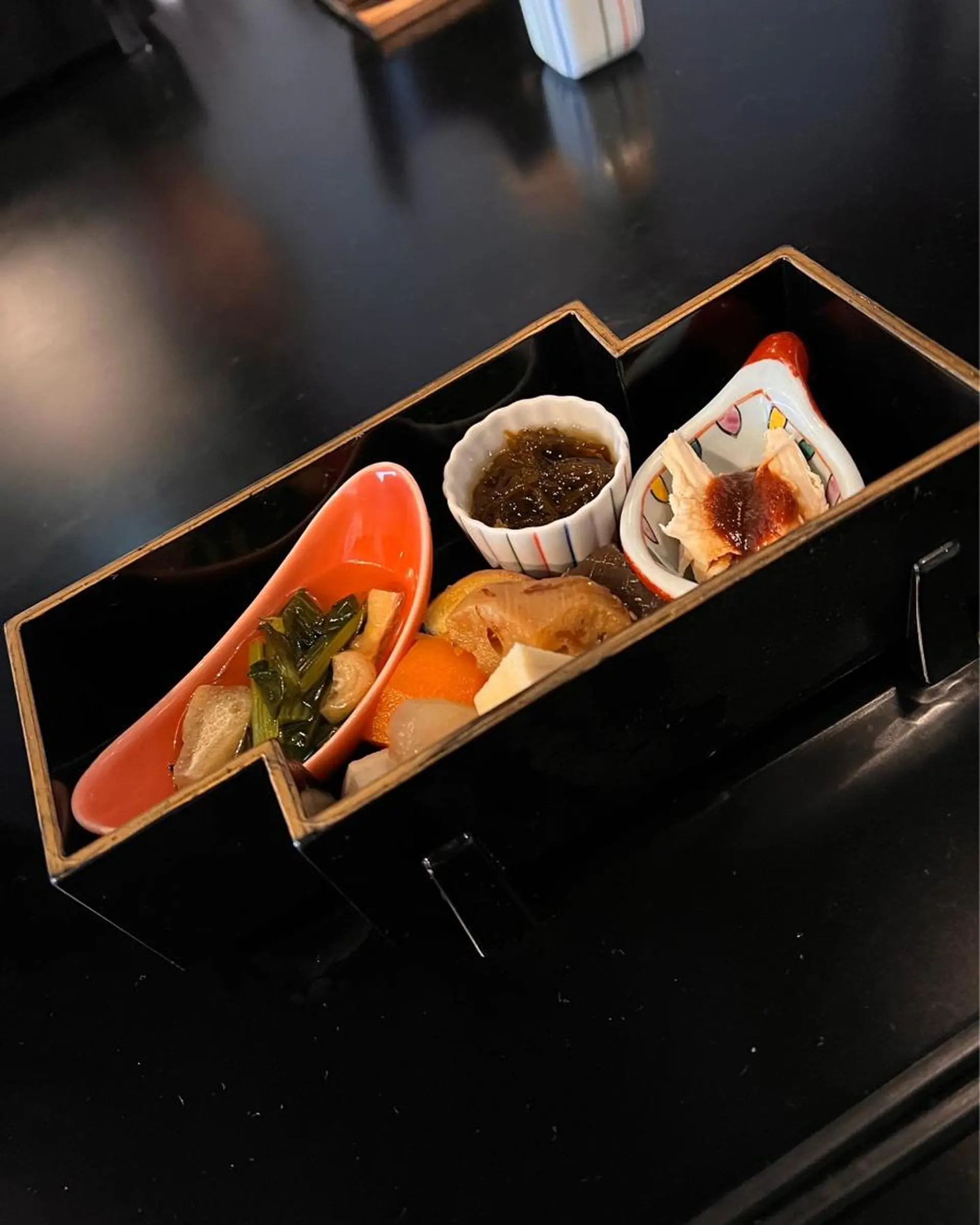 ミディアム カラー パーマ ヘアアレンジ メンズ キッズ ネイル マツエク・マツパ アイブロウ 堀井 凌平のヘアスタイル