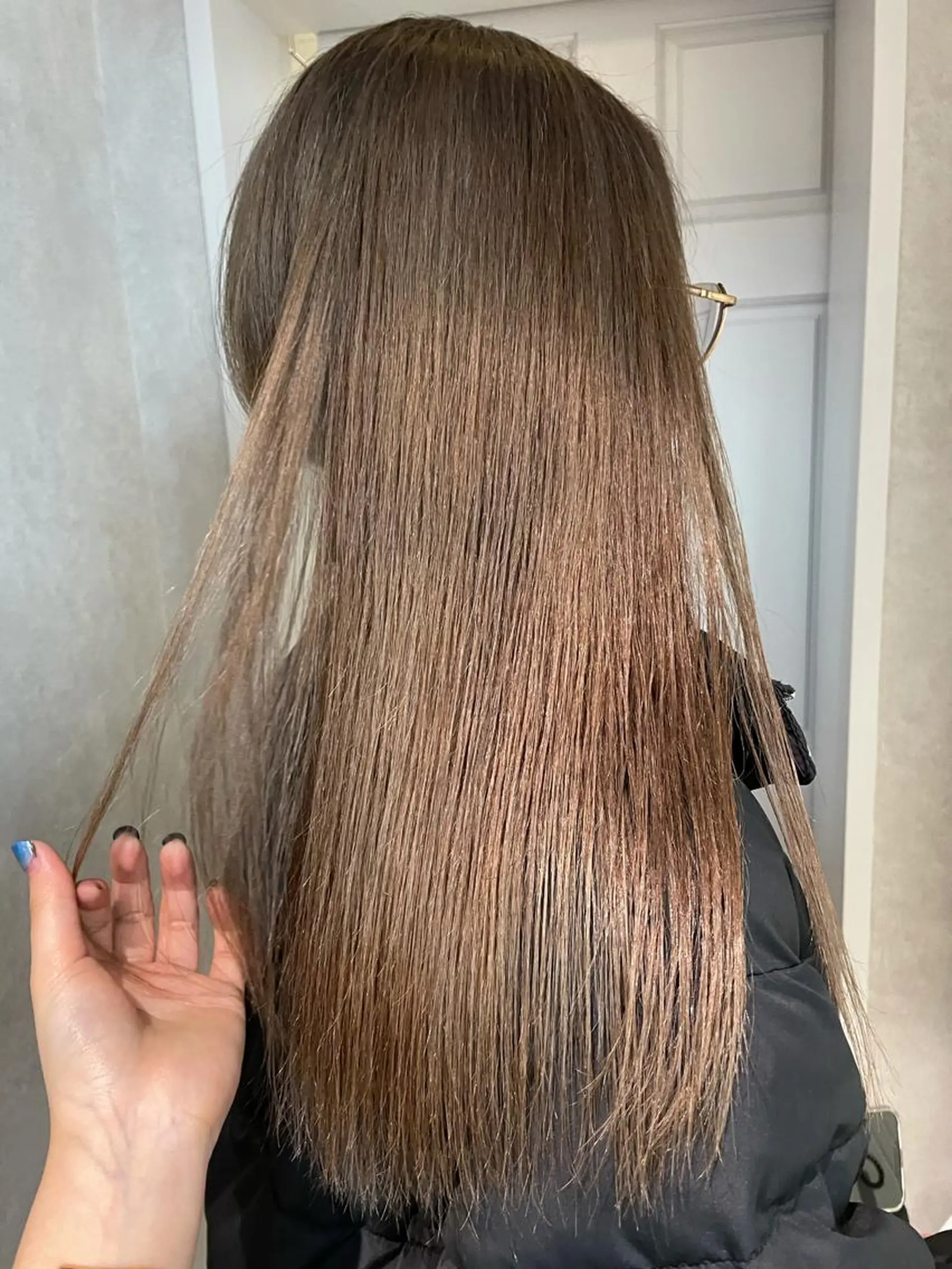 ロング カラー ベージュカラー 透明感カラー ダブルカラー ハイトーンカラー ヘアカラー ナチュラル透明感🌱 小山美樹子のヘアスタイル