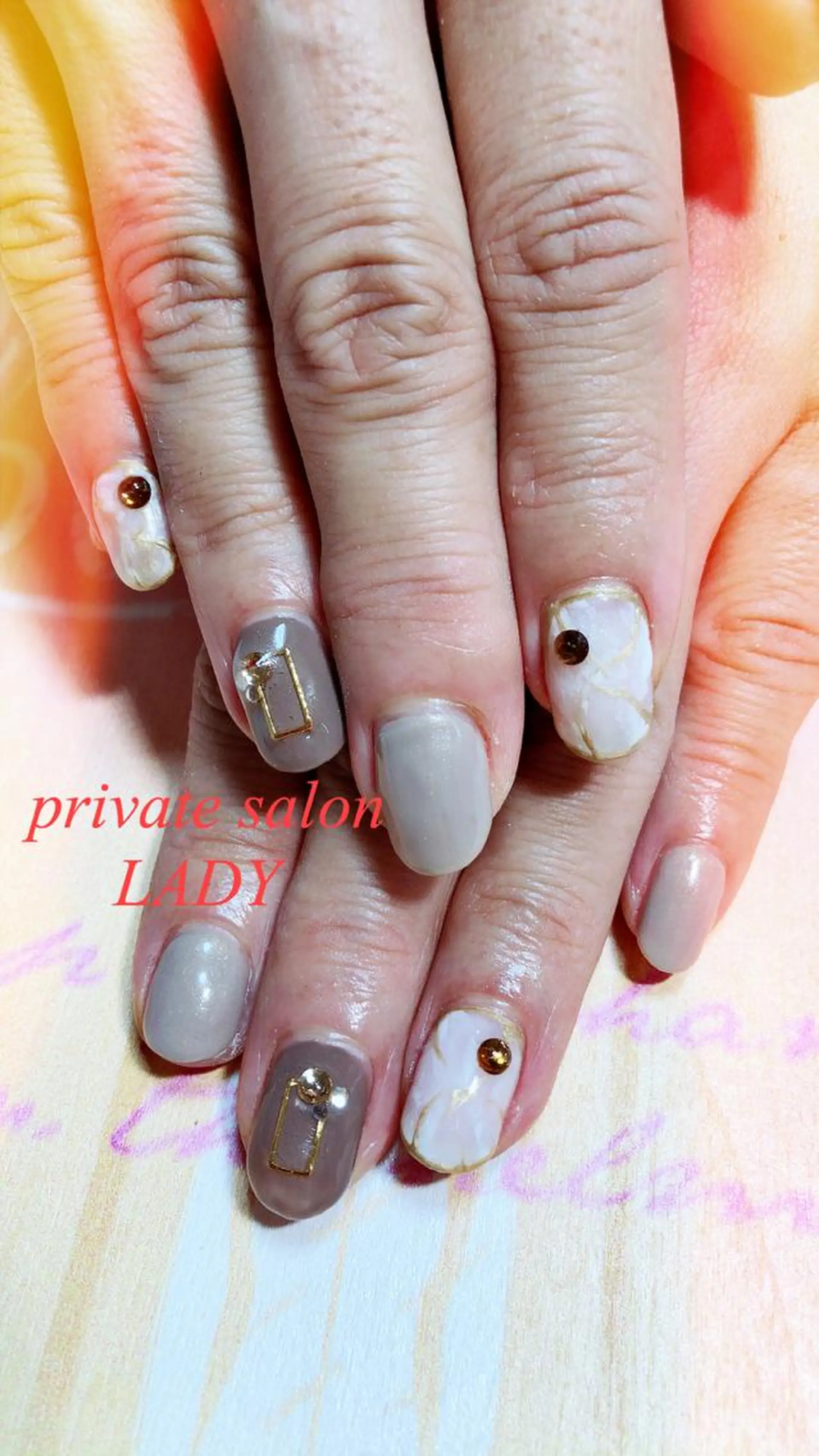 ネイル ハンドネイル 桜田 麻菜のネイルデザイン