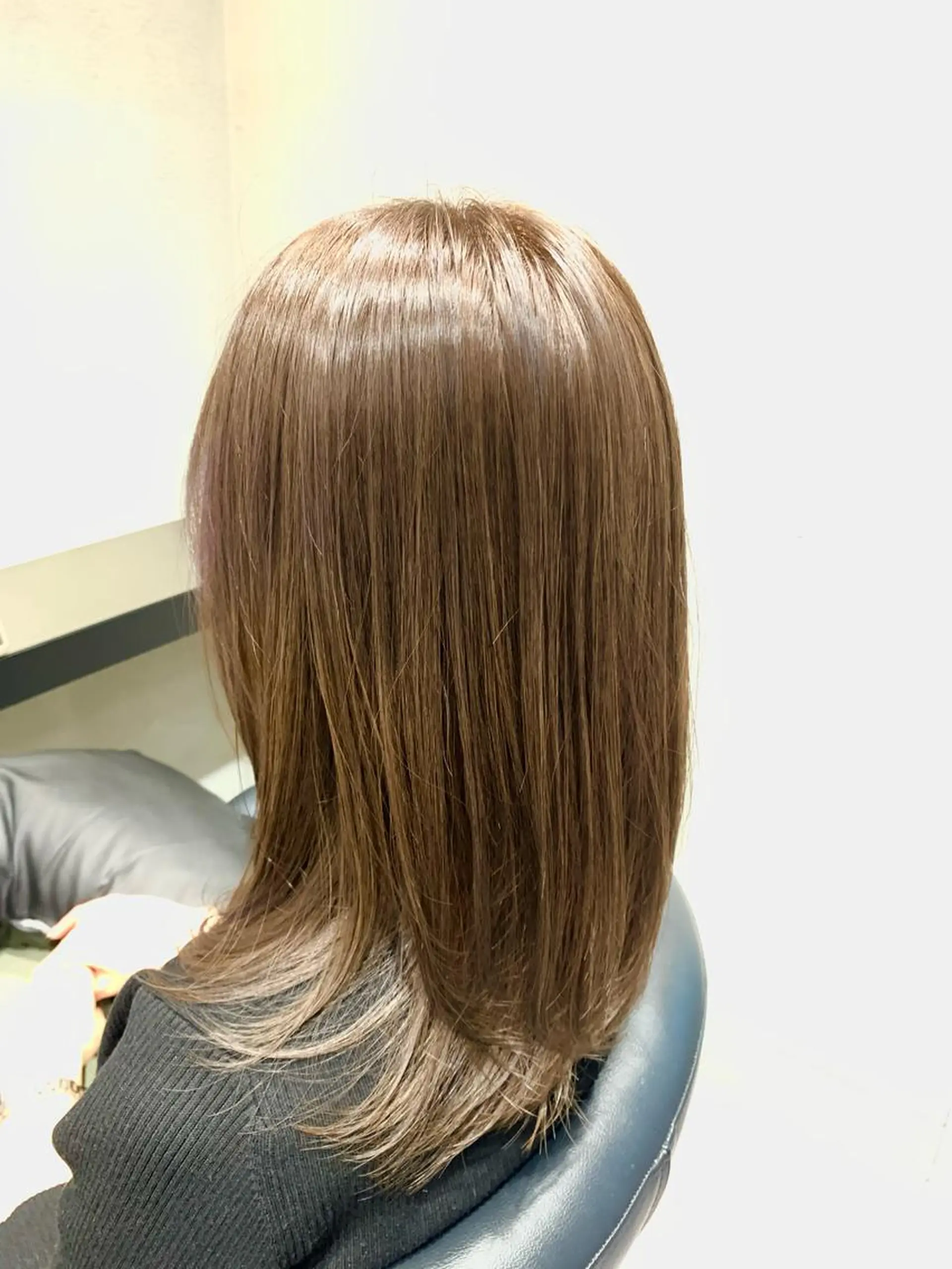 ミディアム カラー パーマ カット ヘアカラー トリートメント 🌈艶髪/髪質改善 新宿itouのヘアスタイル