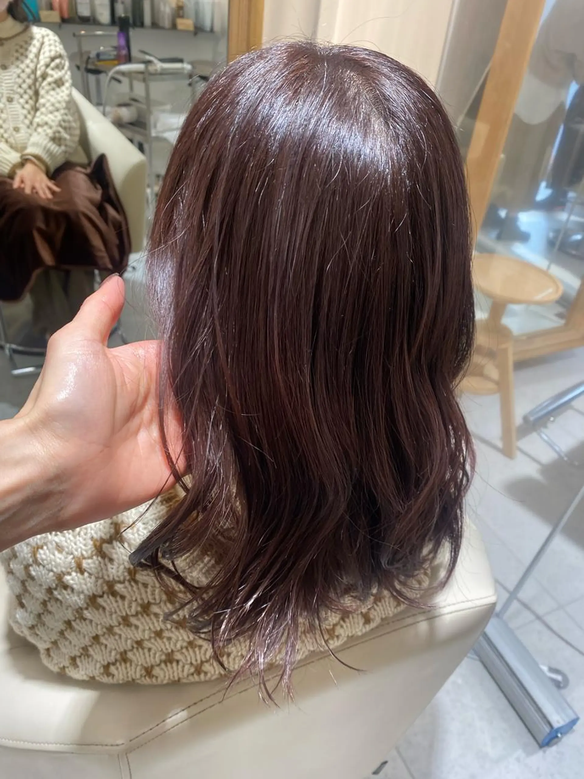 ミディアム カラー カット ヘアカラー トリートメント 安永 涼のヘアスタイル