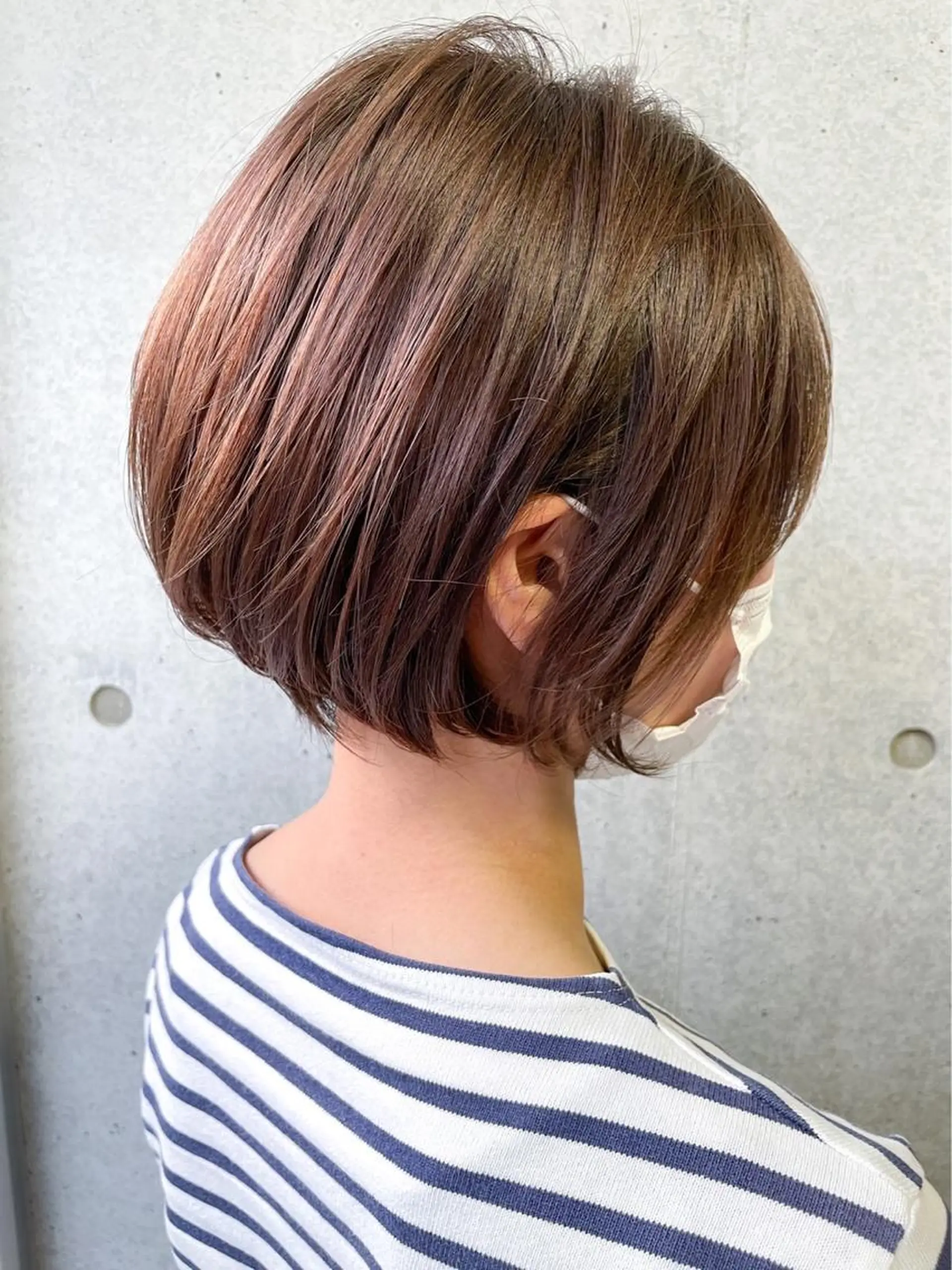 カラー カット トリートメント 宮田 凪沙のヘアスタイル