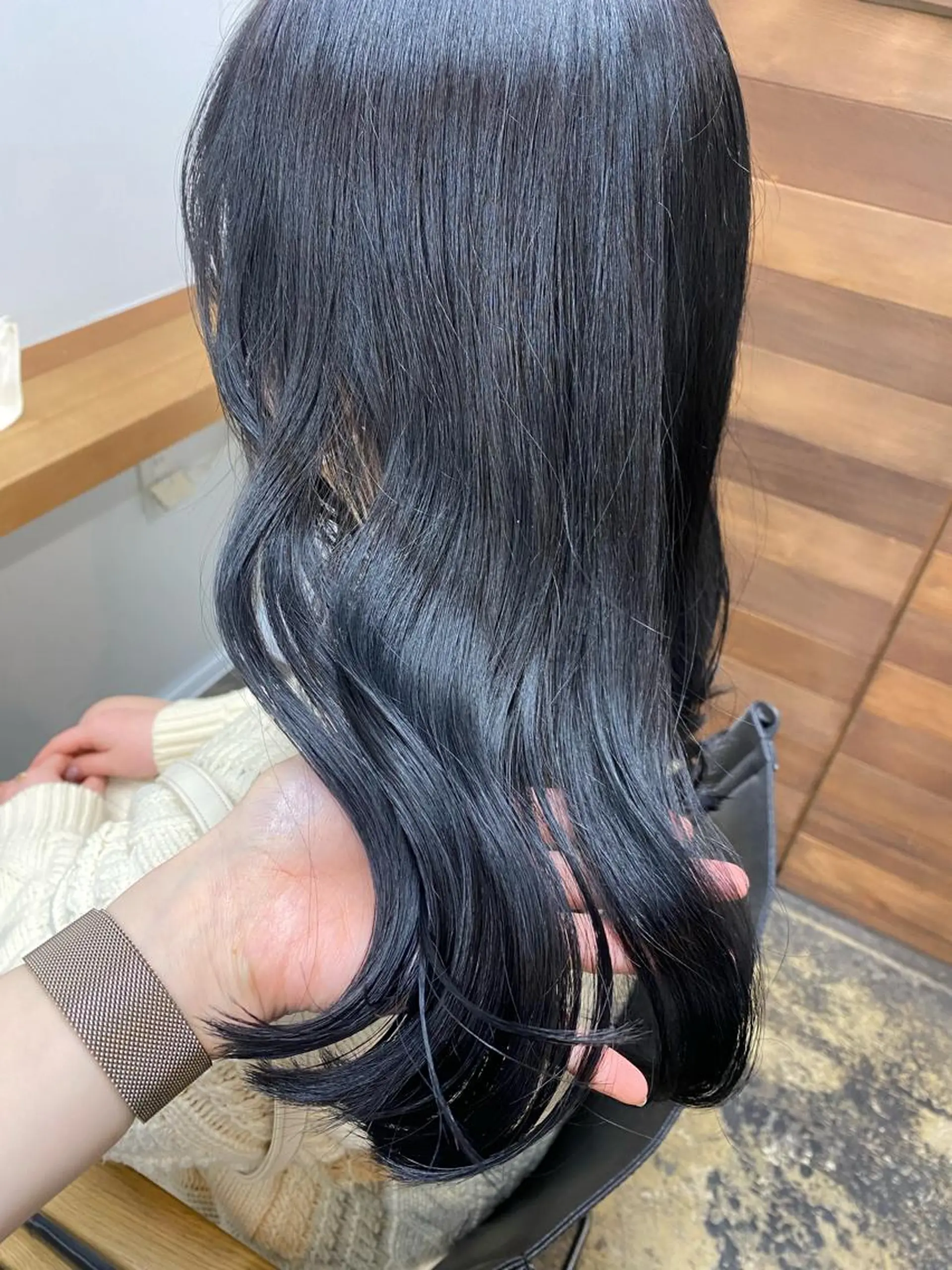 セミロング カラー MIYU透明感カラー ブリーチなしWカラーのヘアスタイル