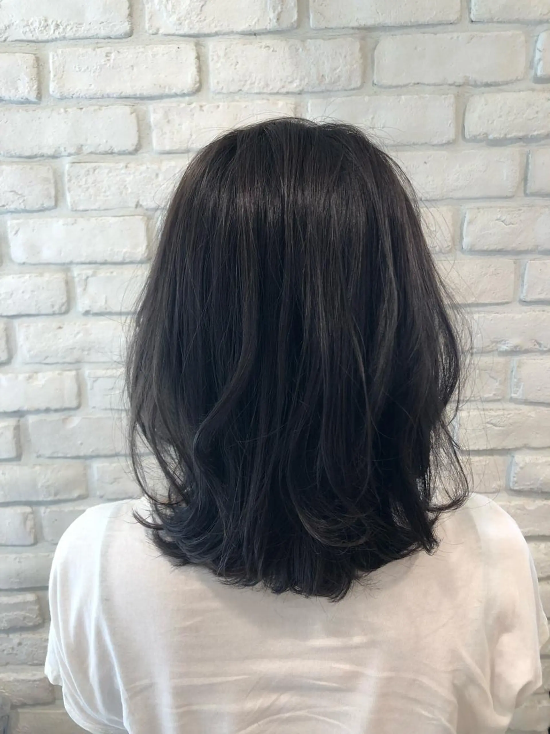 ミディアム カラー アッシュ ミント ベージュカラー🧸 伊藤なつみのヘアスタイル