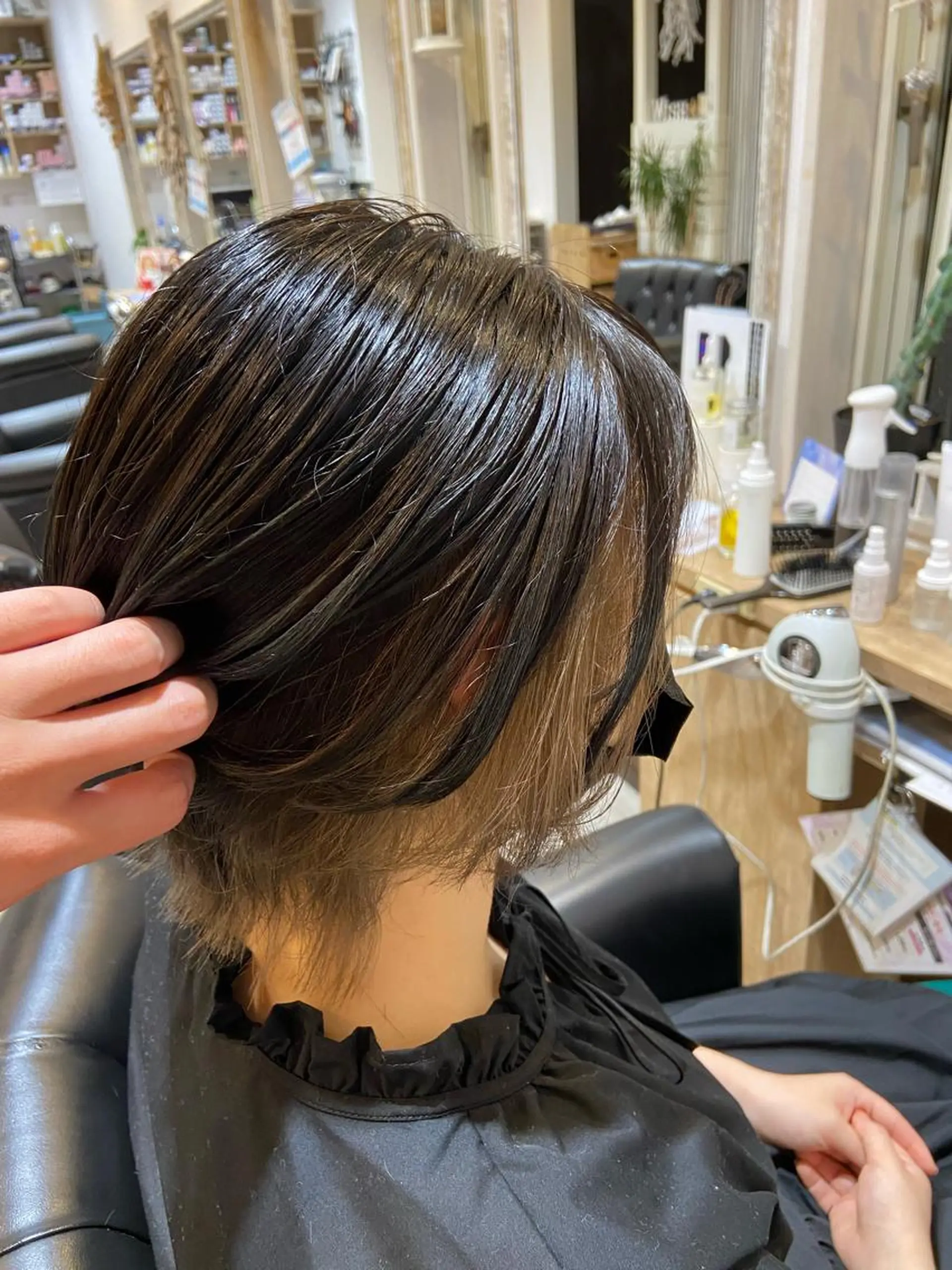 ショート カラー 🪼高評価🪼 💎柴崎の藤咲💎のヘアスタイル