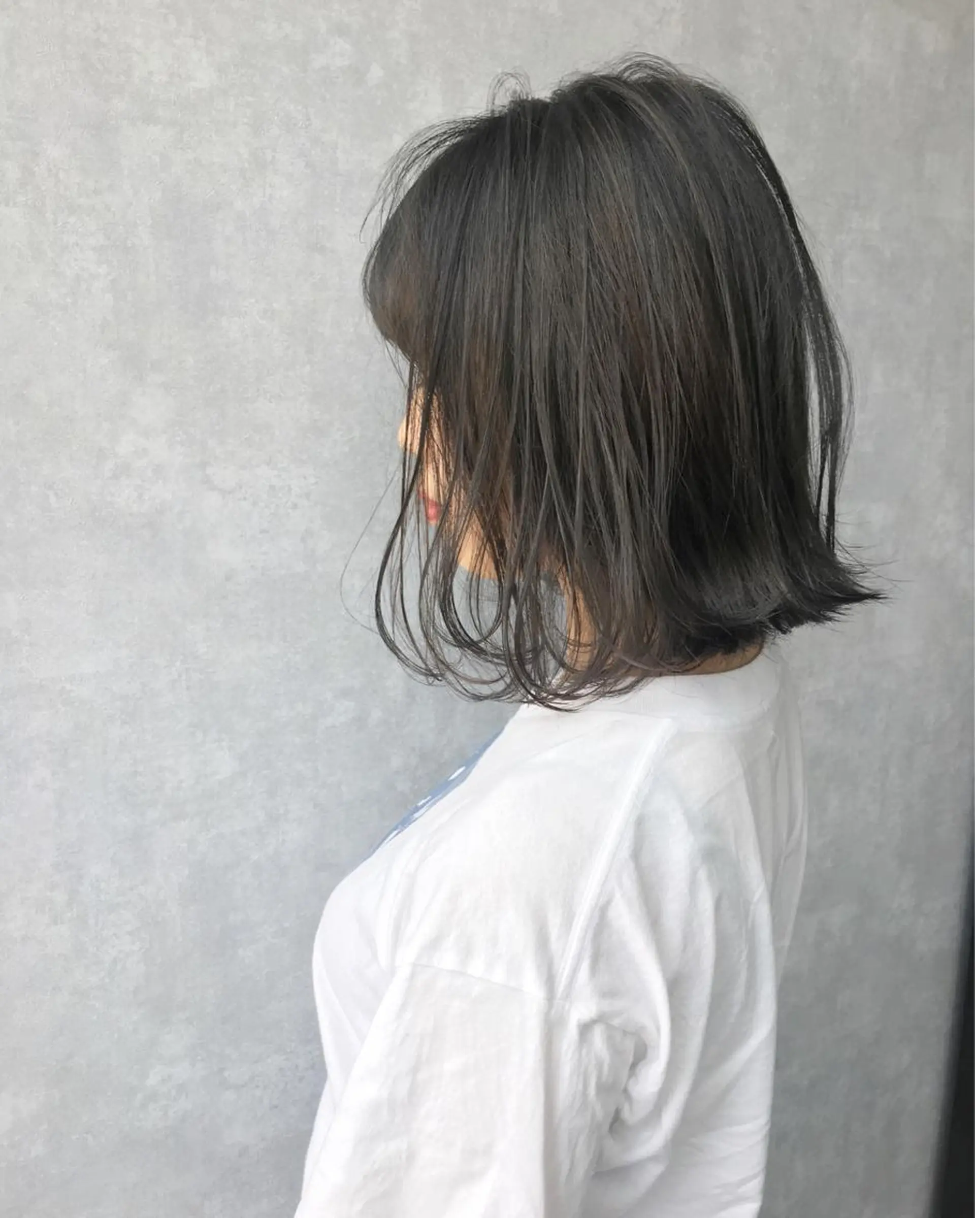 ショート カラー ダークグレー レイヤーカット BLend 渋谷のヘアスタイル