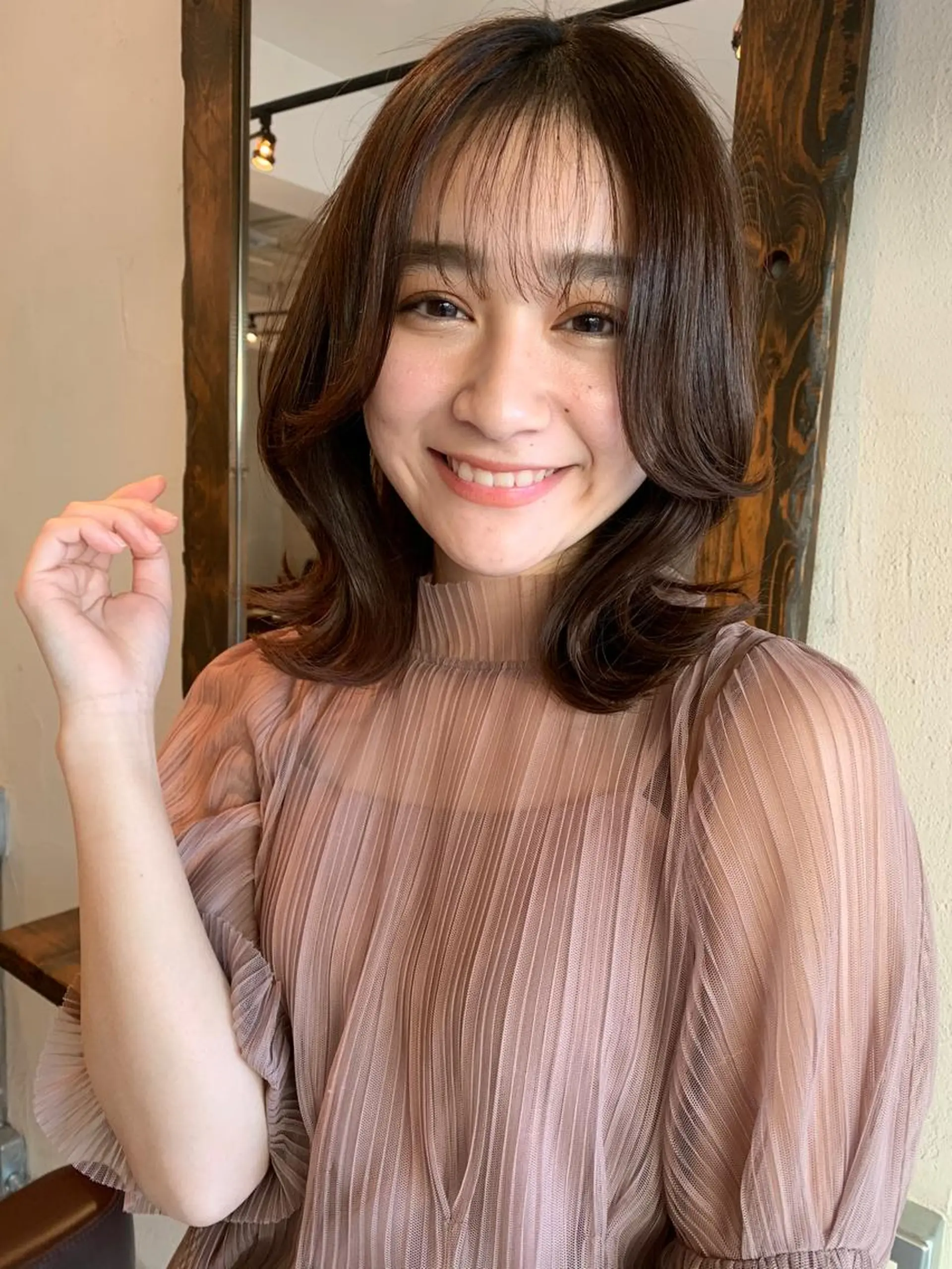 ミディアム カラー カット ヘアカラー トリートメント ヘッドスパ 透明感/オリーブ/ グレージュ/YUKAのヘアスタイル