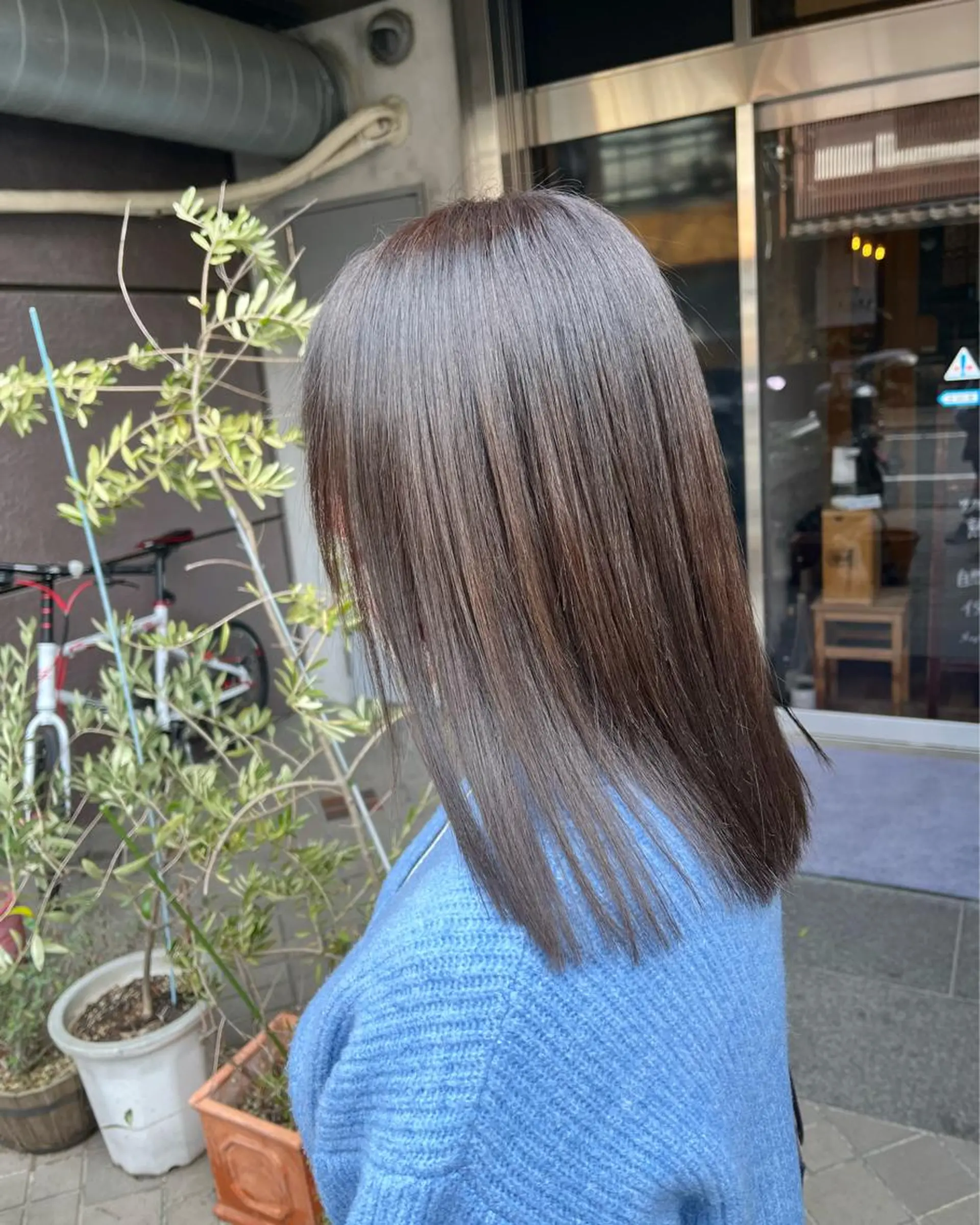 セミロング カラー アッシュ 透明感カラー ミント HIYOSHI　✂︎ 艶髪職人のヘアスタイル