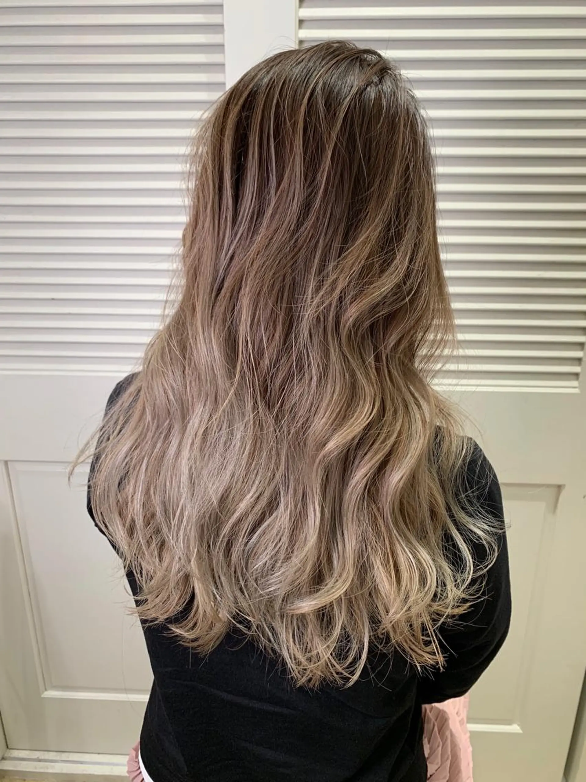 ロング レイヤーカット カット ヘアカラー トリートメント 渋谷ハイトーン/ デザインカラー阿部のヘアスタイル