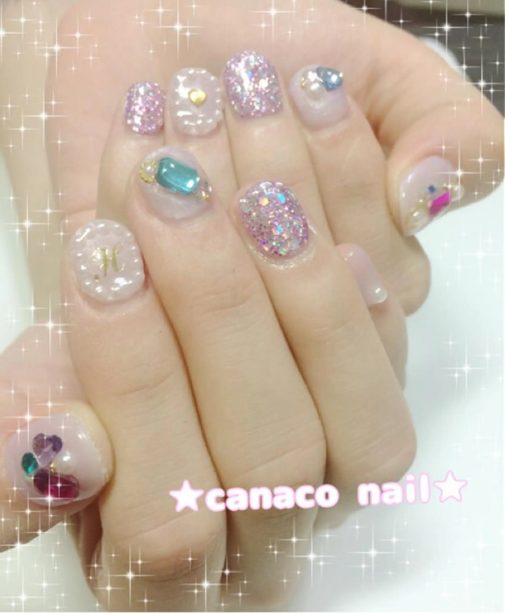 ネイル ストーンネイル ハンドネイル ハンドケア Felice所属・ベテランネイル cnc  nailのネイルデザイン