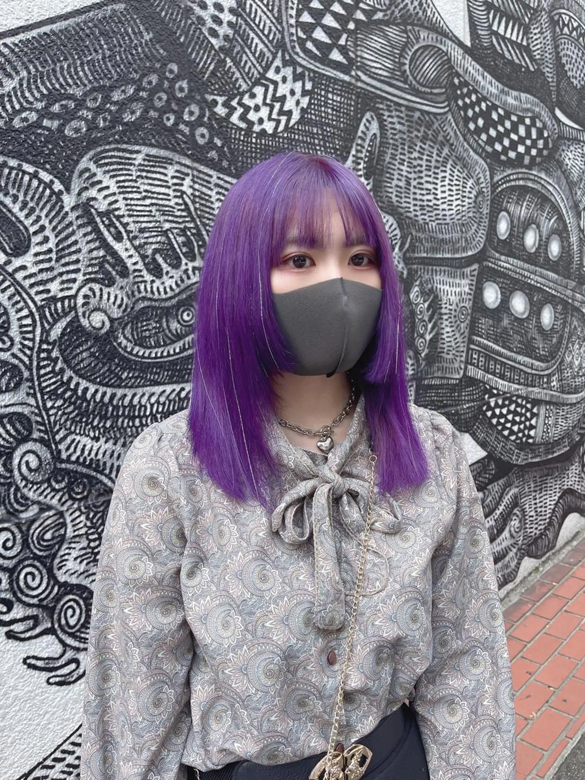 ミディアム カラー ヘアアレンジ ブリーチ ケアブリーチ シルバー バイオレットカラー 🌈派手髪エクステ ブレイズ🌈ひろとのヘアスタイル