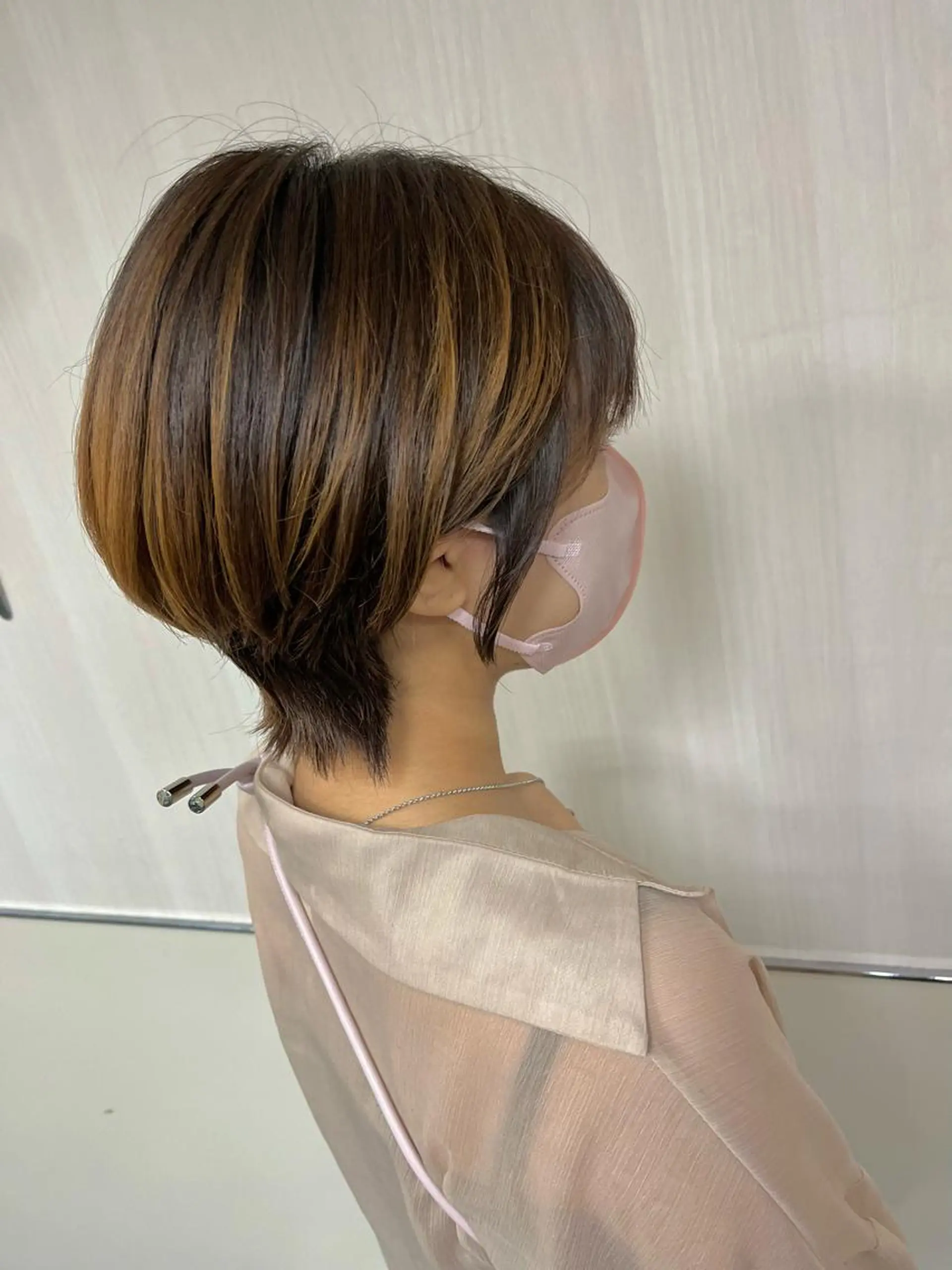 ショート ウスイマイコ カット/ケアカラーのヘアスタイル