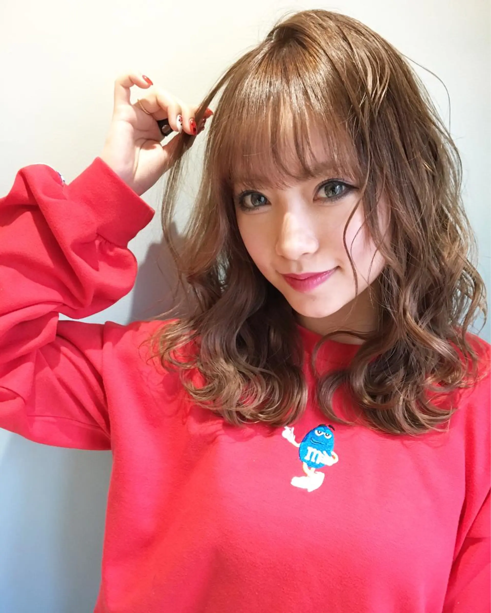 ミディアム カラー 🌈評価No.1🌈 艶髪カラー❌エクステのヘアスタイル