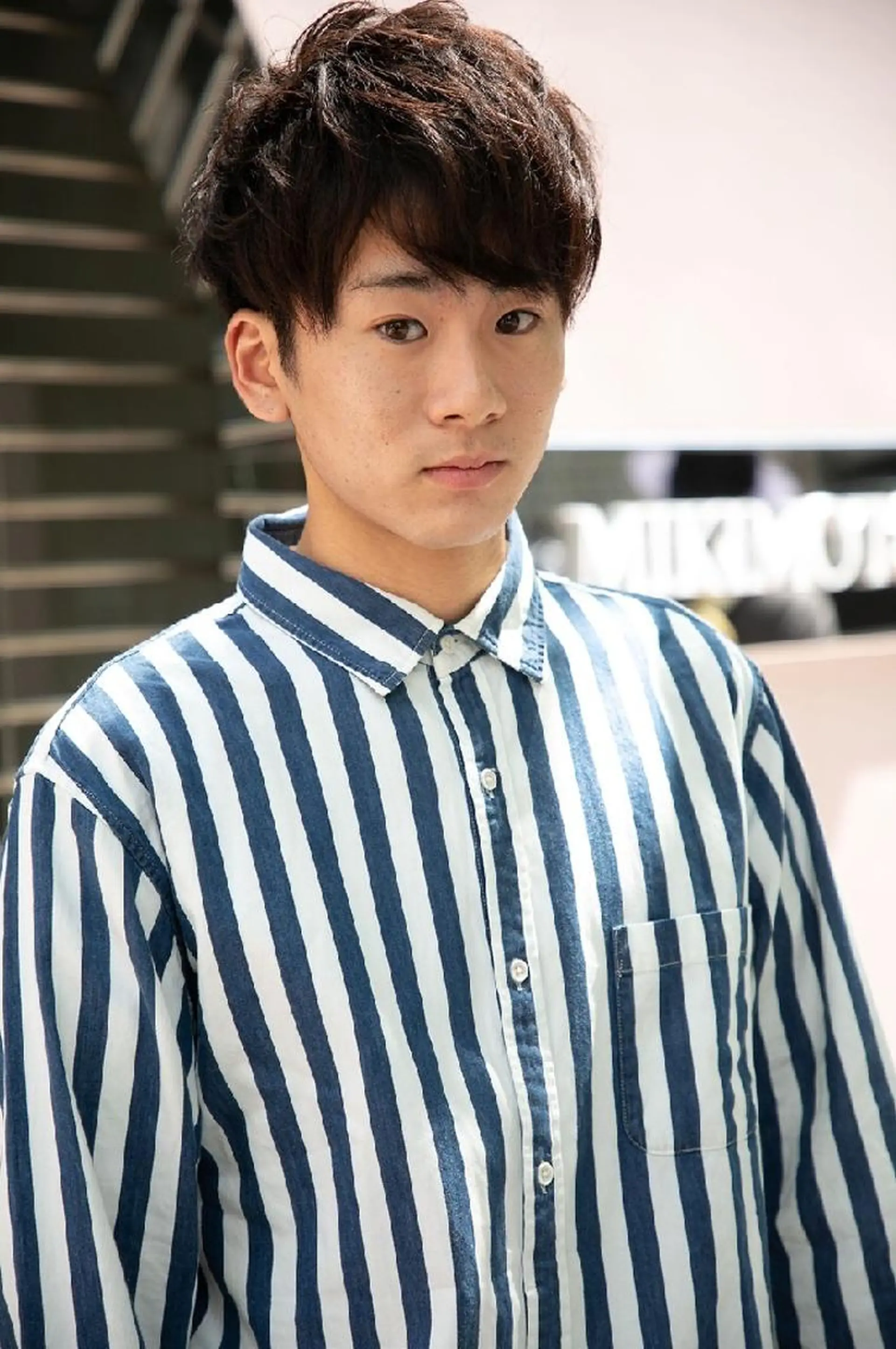 メンズ ショート マッシュ ショートヘア カット ヘアカラー ヘッドスパ 全メニュー トステア 使用 高見澤智行のヘアスタイル