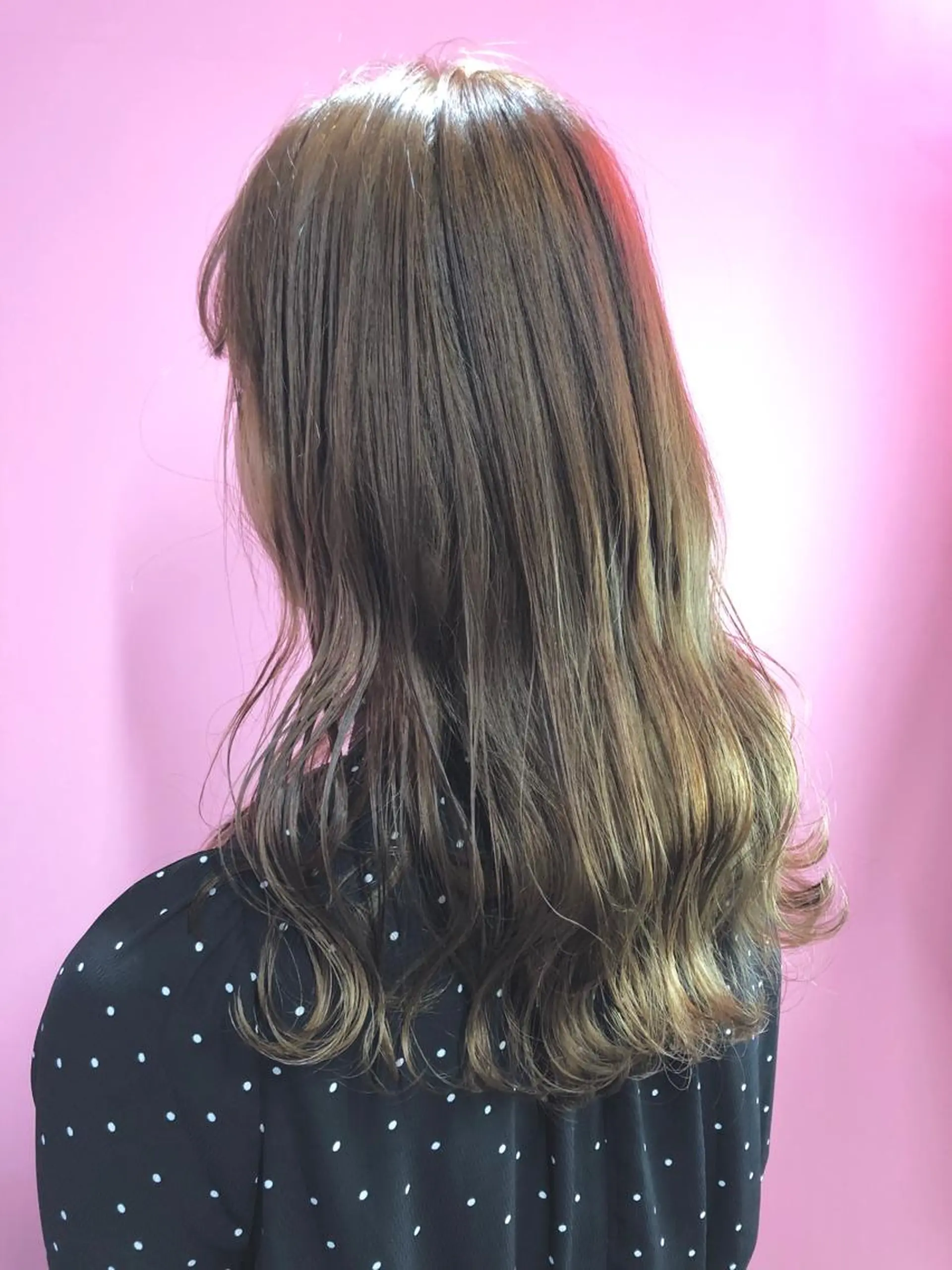 セミロング カラー ベージュカラー ミルクティーベージュ _WHITE高槻所属・_WHITE高槻店 yusukeのヘアスタイル