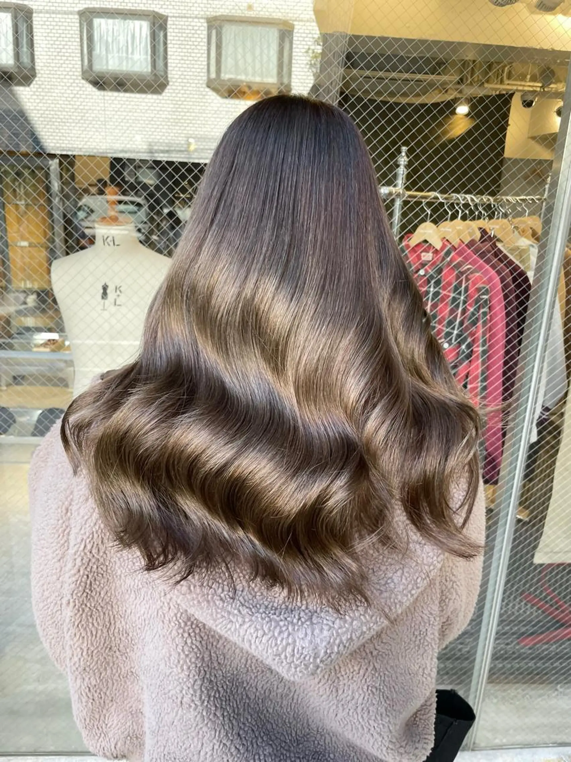 ロング カラー 寺山 佳貴のヘアスタイル