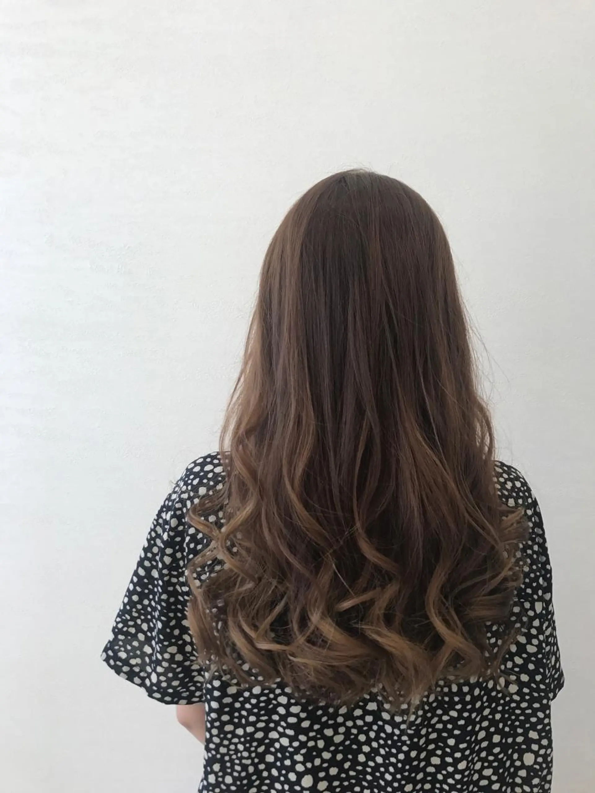 セミロング カラー ヘアカラー 星野 慎也のヘアスタイル