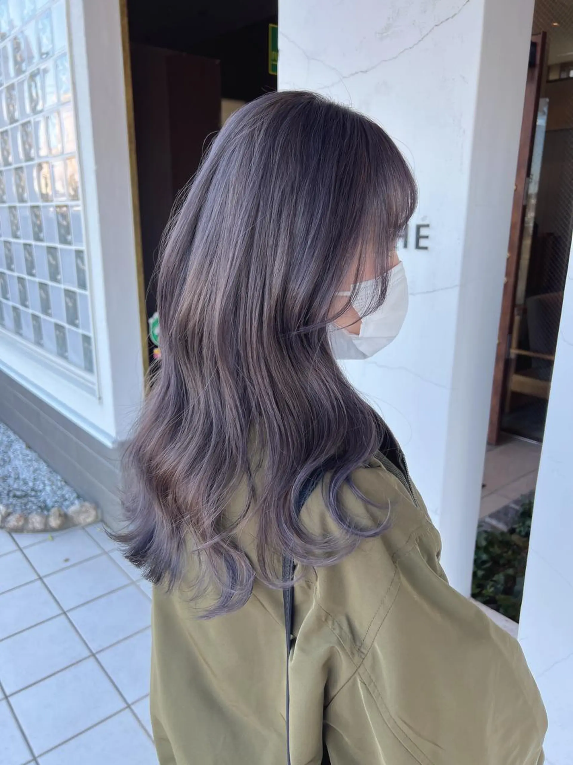 セミロング ヘアカラー 具志 正太のヘアスタイル