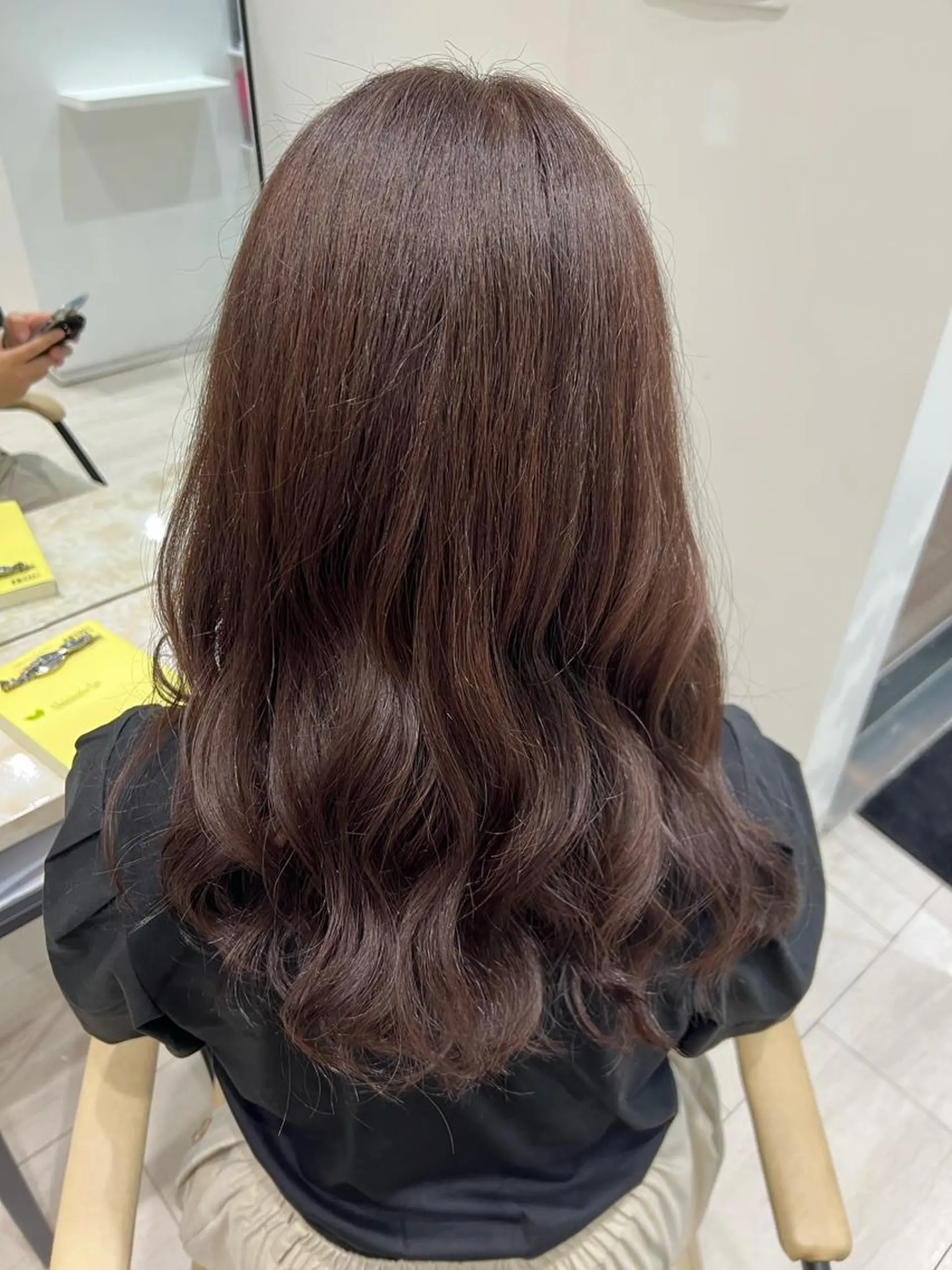 ロング カラー ベージュカラー ラベンダーカラー ラベンダーベージュ 表参道/ブリーチ/ みずは🎀のヘアスタイル