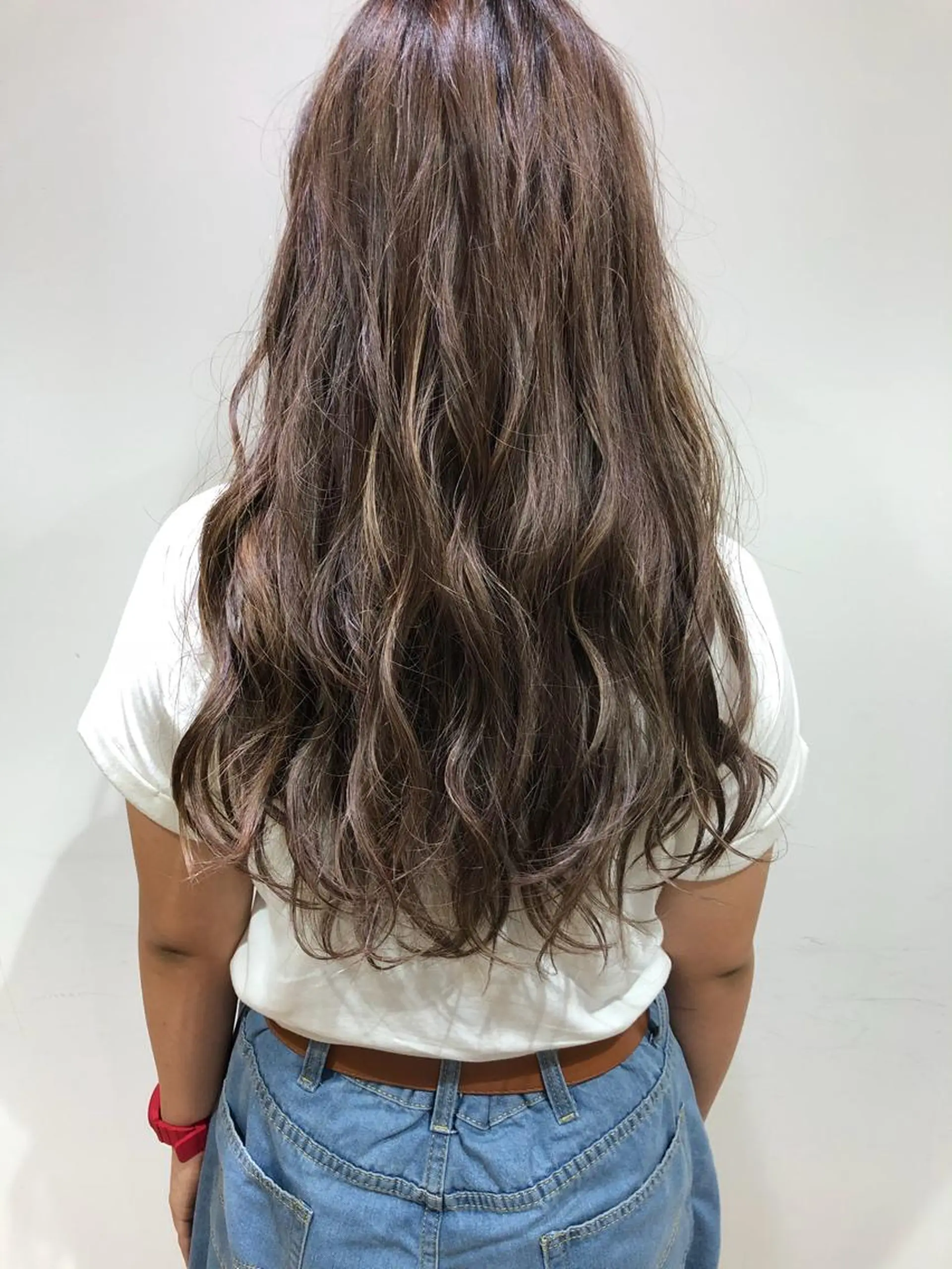 セミロング カラー 髪質改善 の達人/杉原碧仁のヘアスタイル