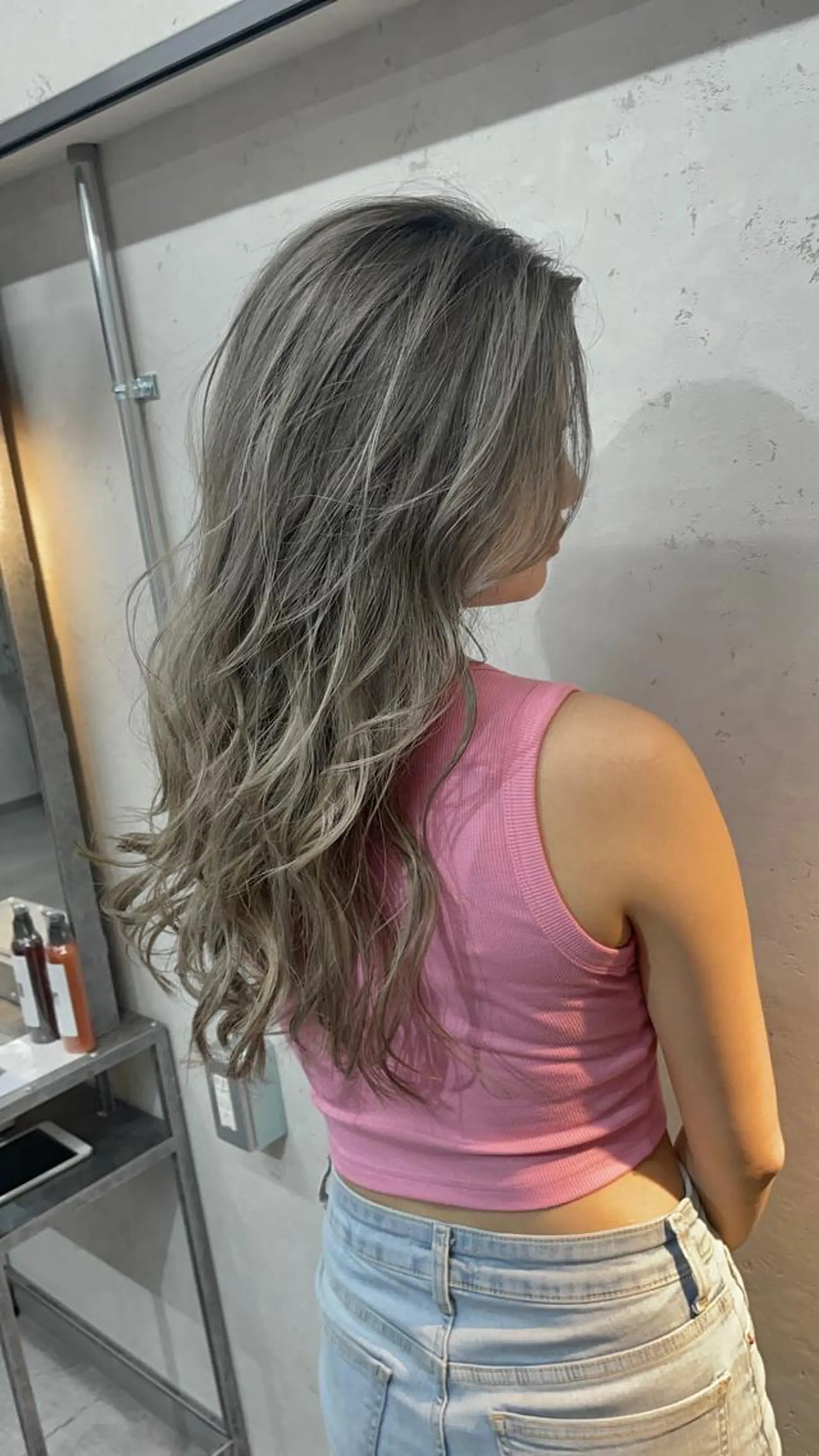 ロング レイヤーカット カット ヘアカラー トリートメント 1日1名限定価格✂️ 髪質改善サロン代表谷のヘアスタイル