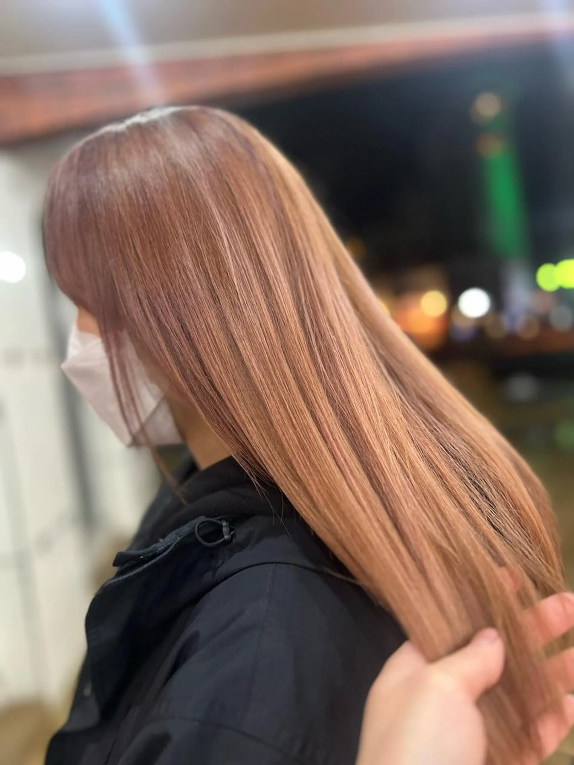 セミロング カラー ベージュカラー ブリーチ ダブルカラー ピンクカラー ピンクベージュ 藤川 瑛梨奈のマツエク・マツパデザイン