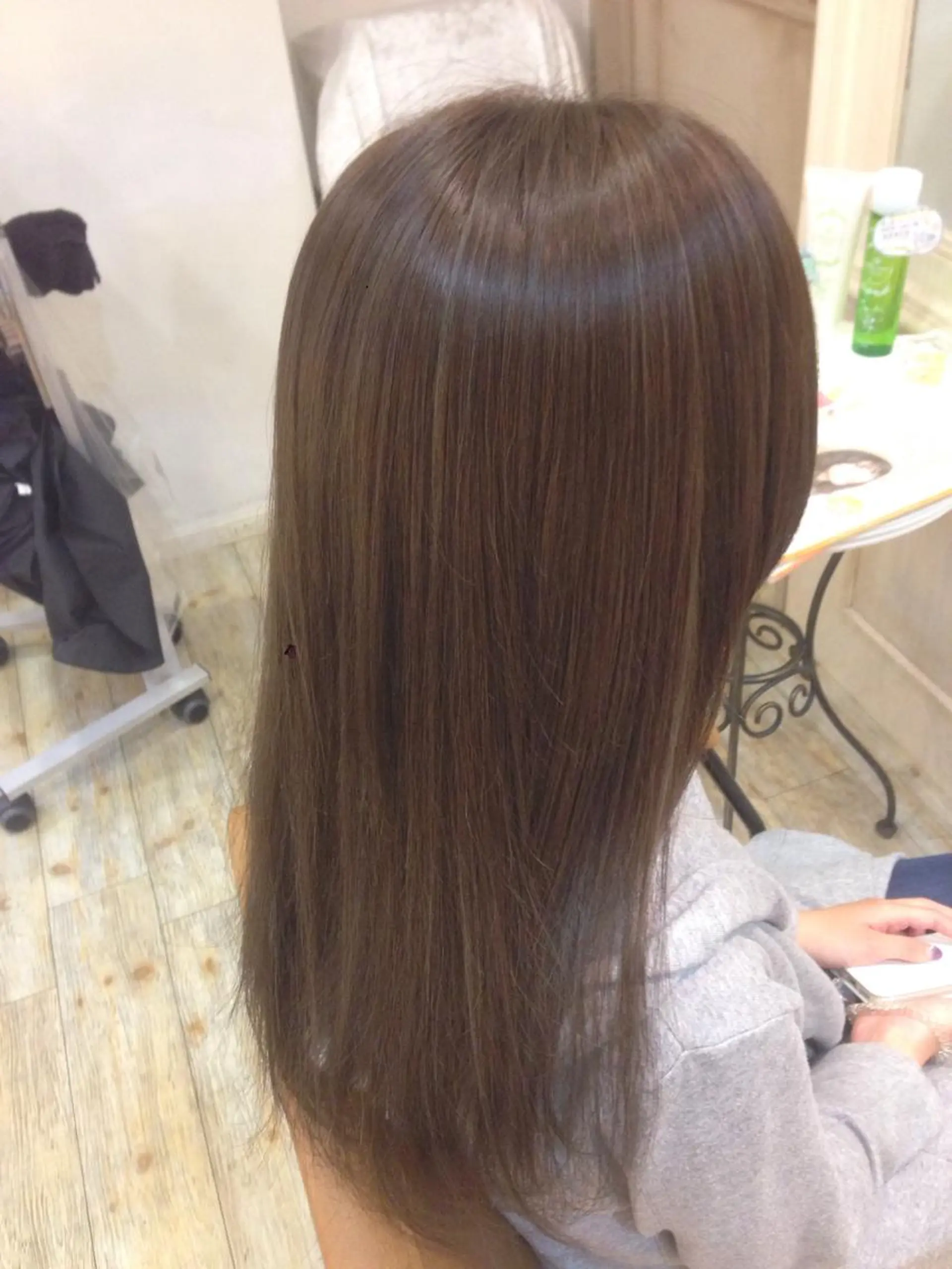 ロング カラー アッシュ ベージュカラー ハイライトカラー ハイライト 小倉 聖也のヘアスタイル