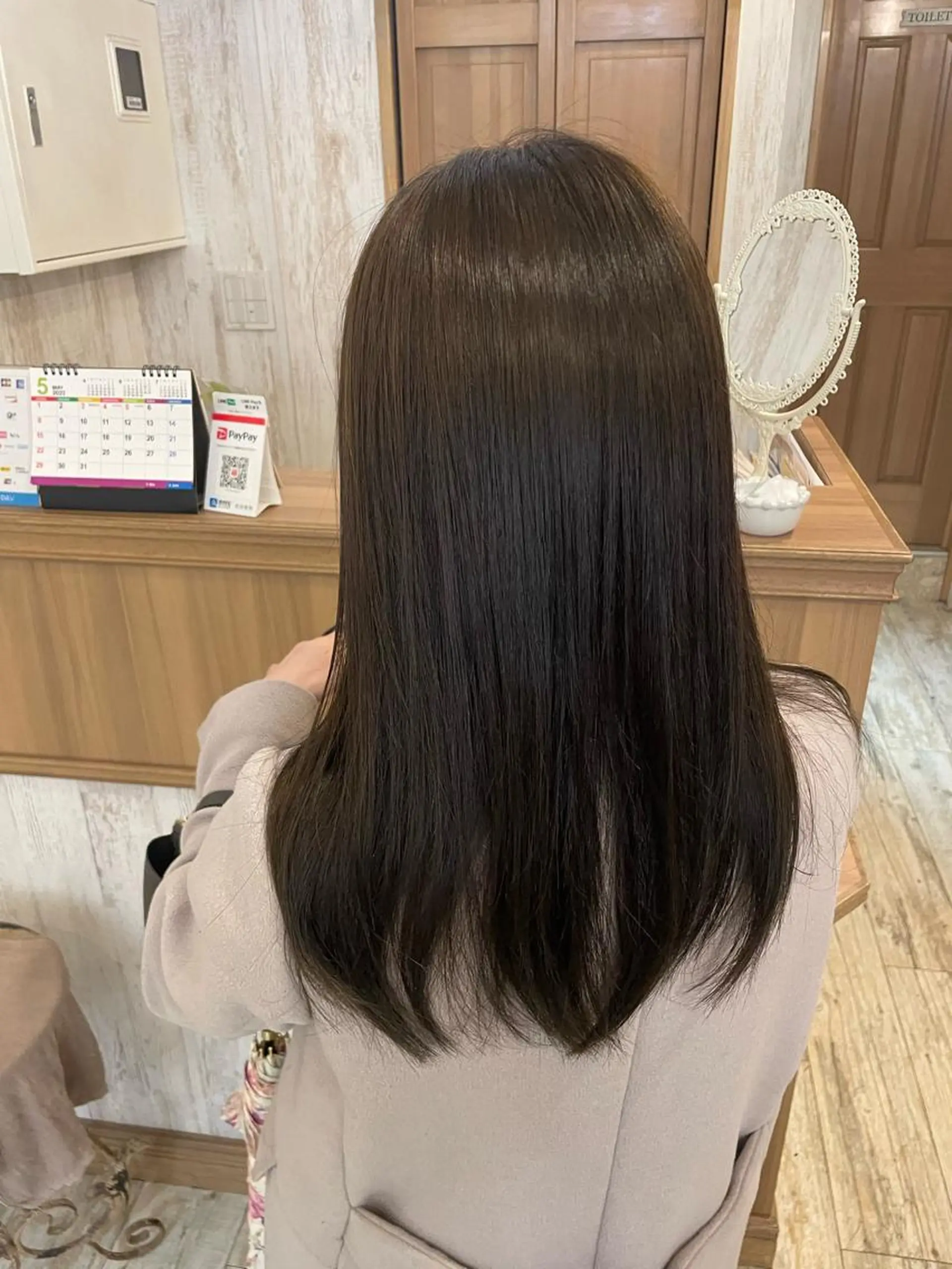 カラー アッシュ 小野 明日香のヘアスタイル
