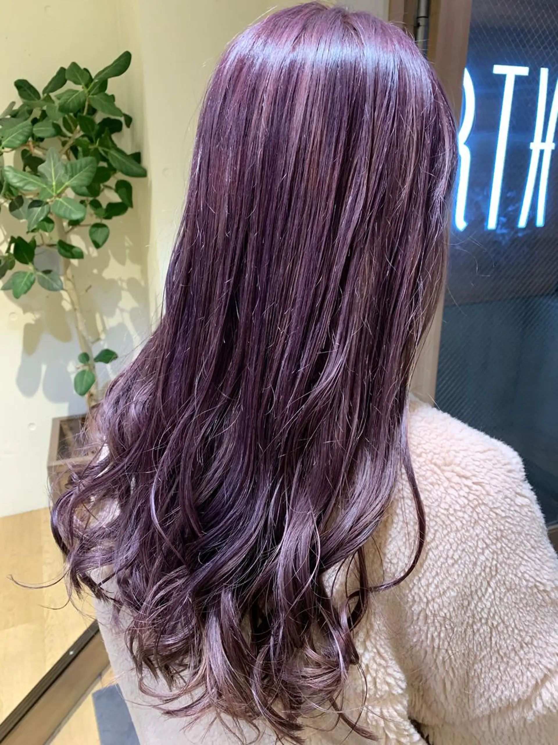 ロング カラー ヘアアレンジ ブリーチ ピンクカラー バイオレットカラー 縮毛矯正✖️似合わせ 🌻ヒトミのヘアスタイル