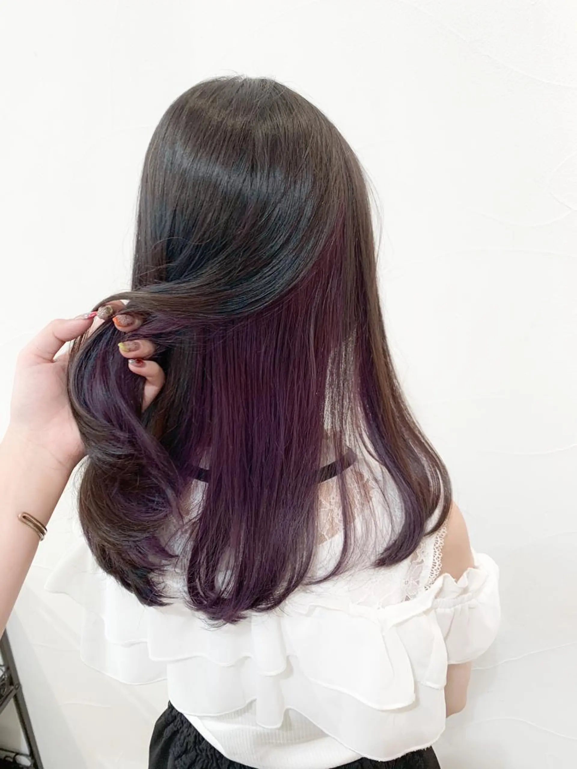 カラー 乳井 悠香のヘアスタイル