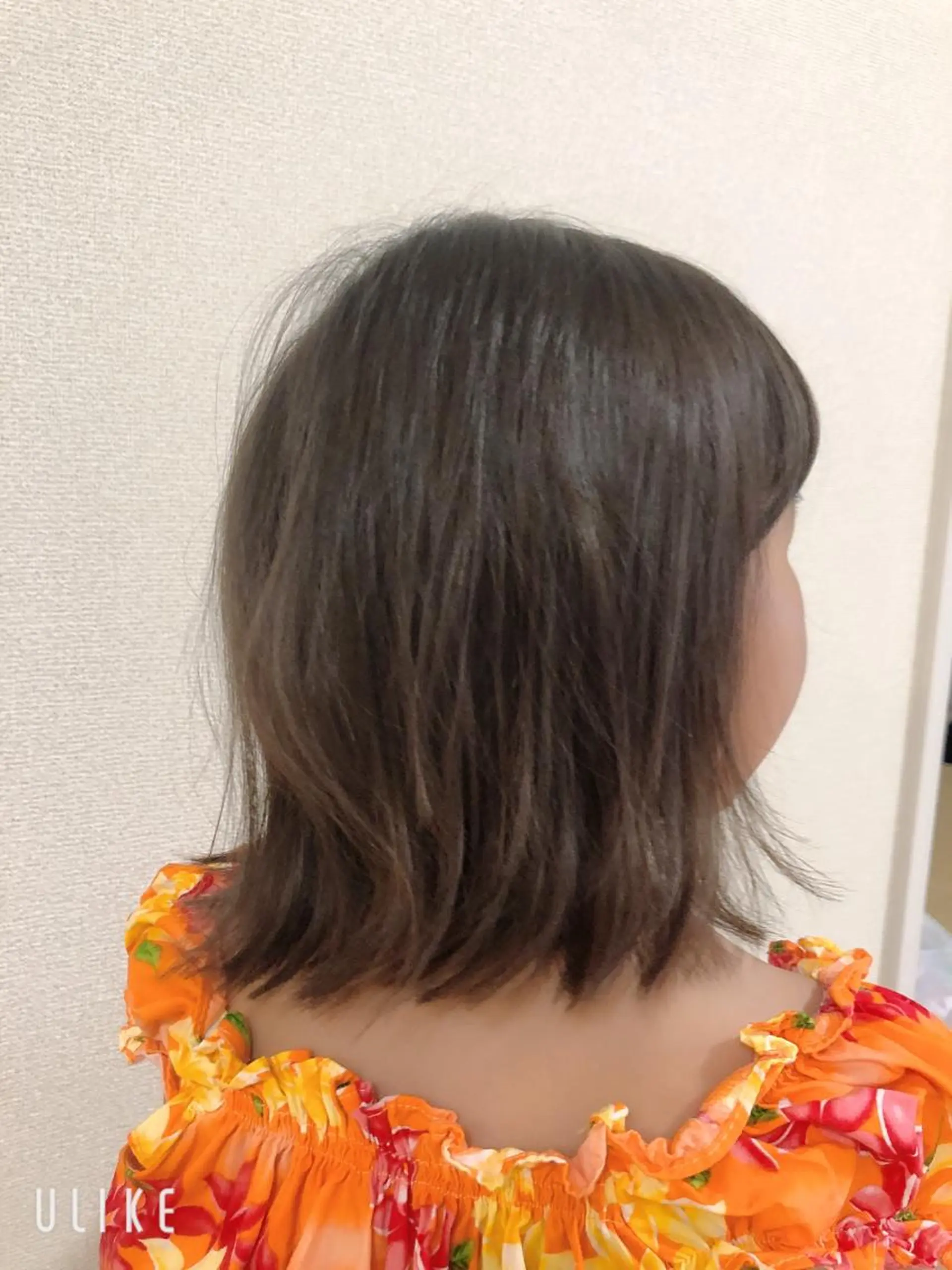 ミディアム カット そそ　喜 多のヘアスタイル
