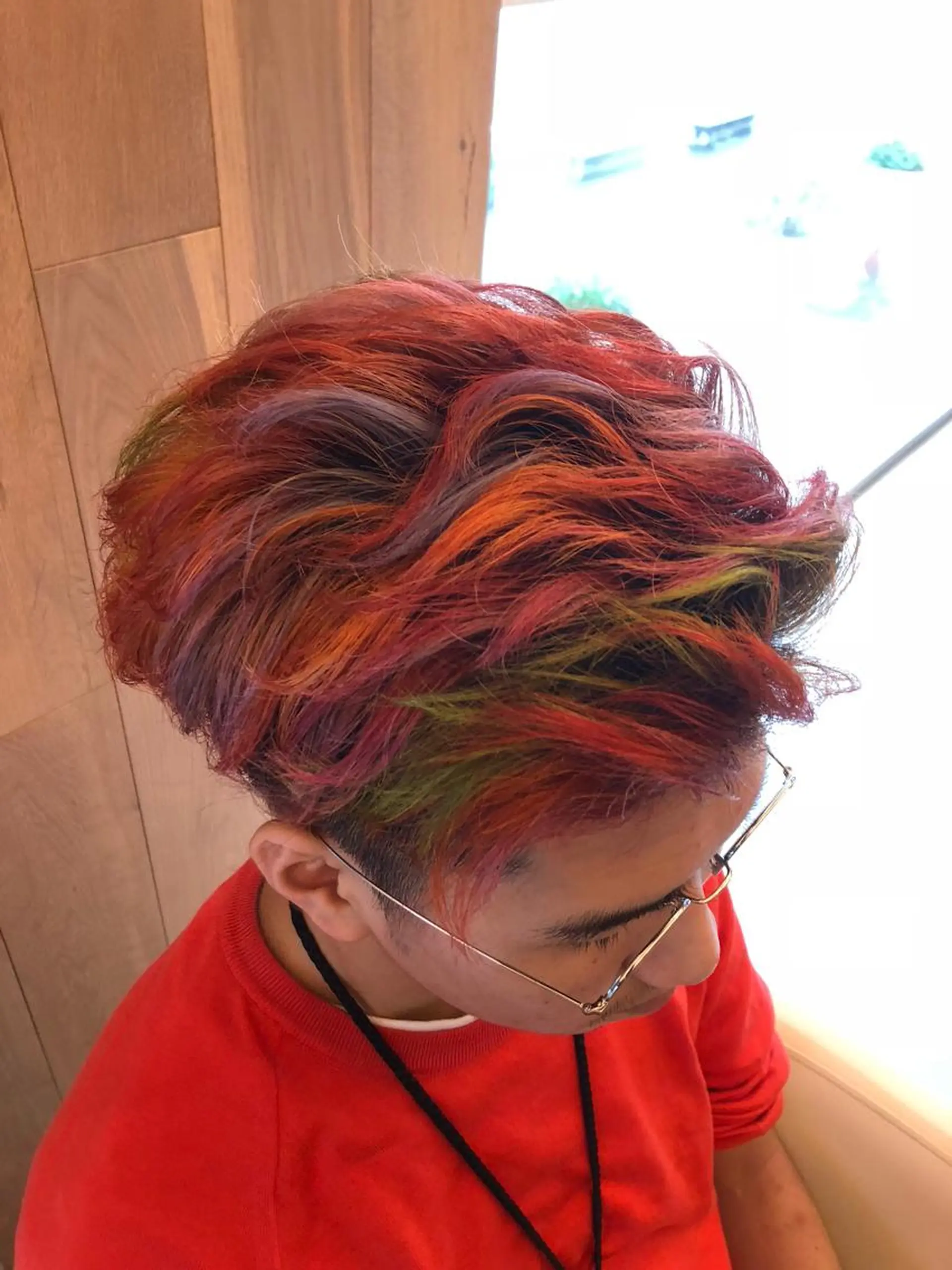 ショート カラー 佐伯 凌太郎のヘアスタイル