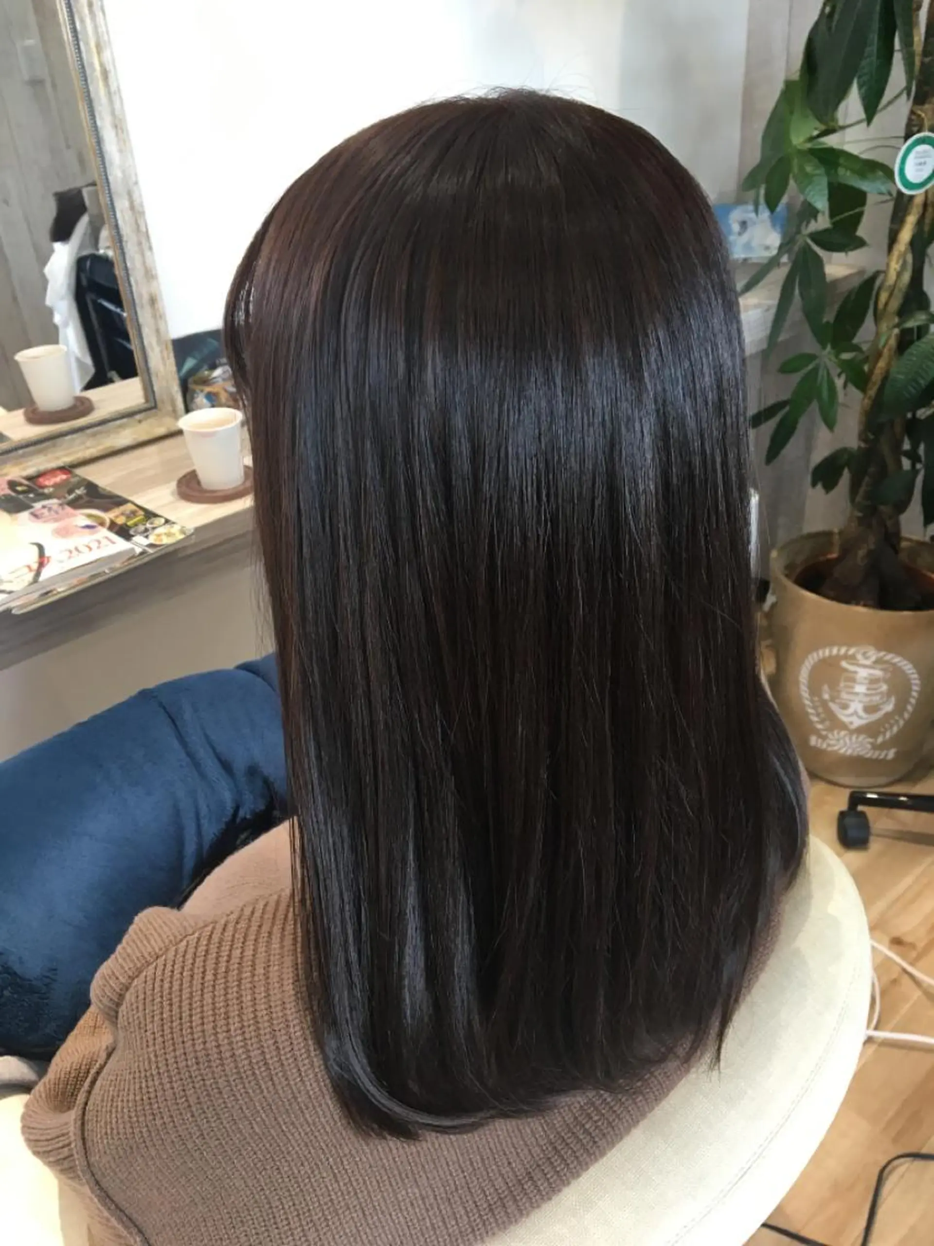 カラー ベージュカラー ブラウンカラー Atelier 大内のヘアスタイル