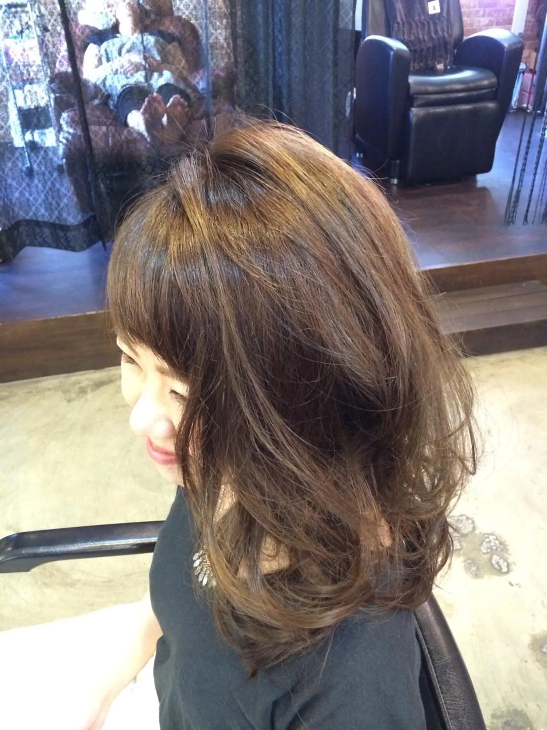 セミロング カラー アッシュ インナーカラー/天神 ブリーチ/吉田のヘアスタイル