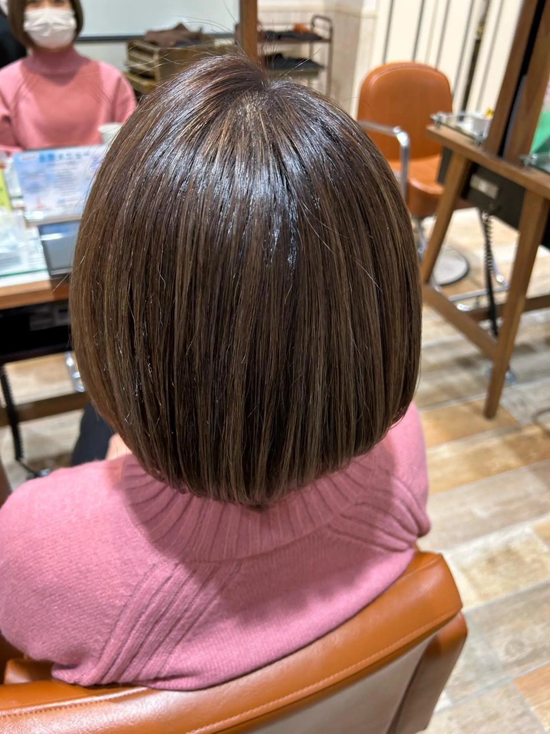 ショート ハイライト ヘアカラー 須藤 向日葵のヘアスタイル