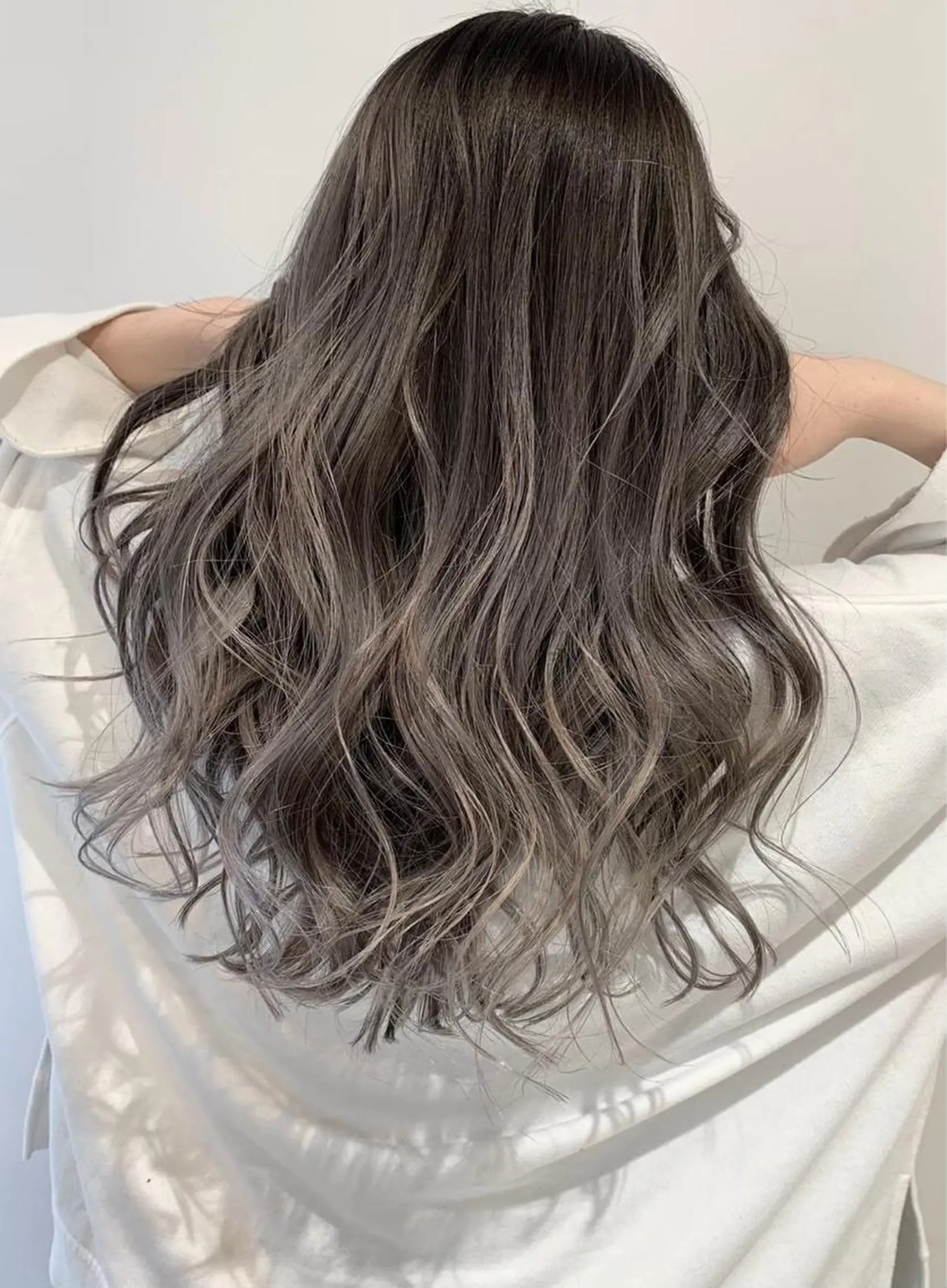 ロング カラー バレイヤージュ レイヤーカット 🪽メンズカット 店長Tomoki🪽のヘアスタイル