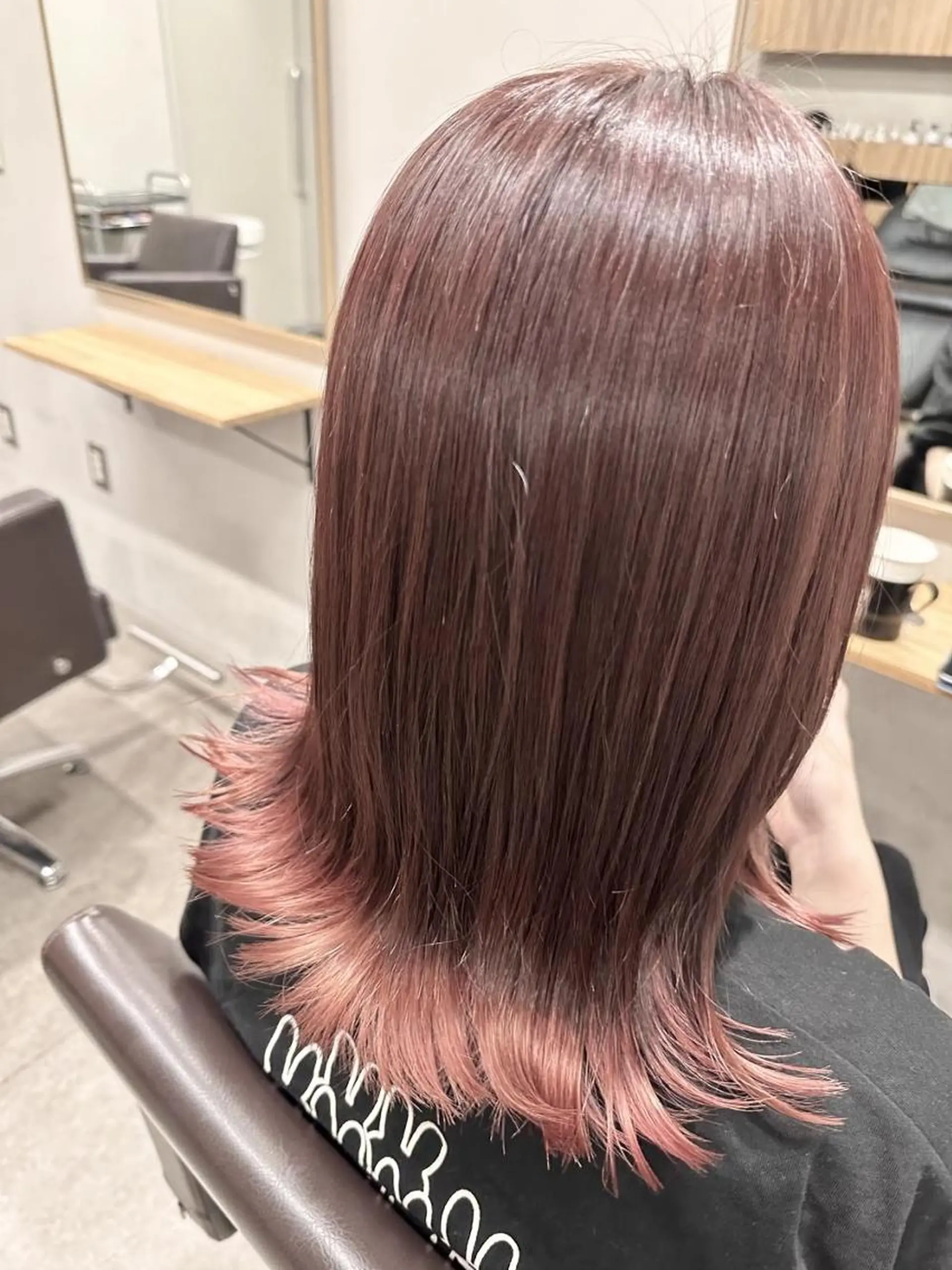 セミロング カラー ✨【公式】 juhl.横浜✨のヘアスタイル