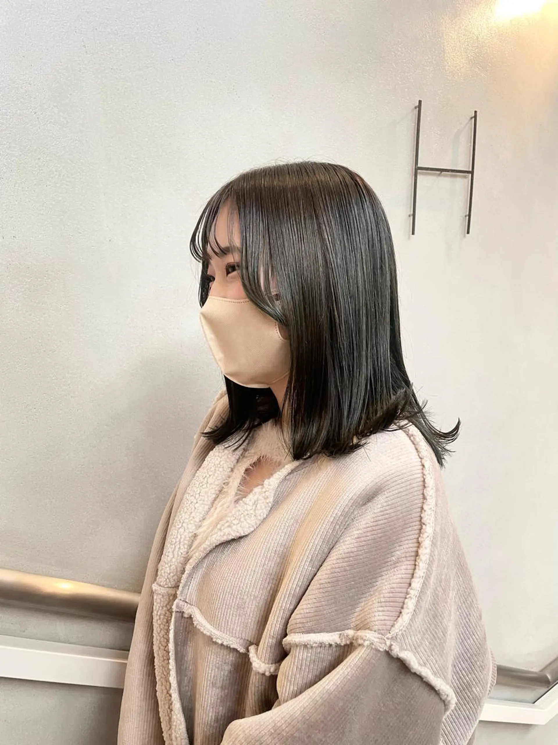 ロング カラー 佐藤 永夏のヘアスタイル