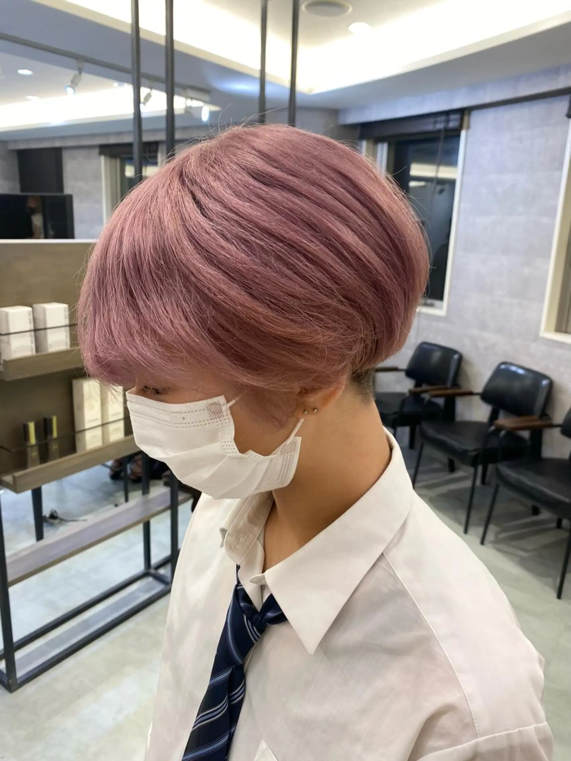 ショート カラー ヘアカラー ハイトーン特化サロン 🍑momo🍑のヘアスタイル