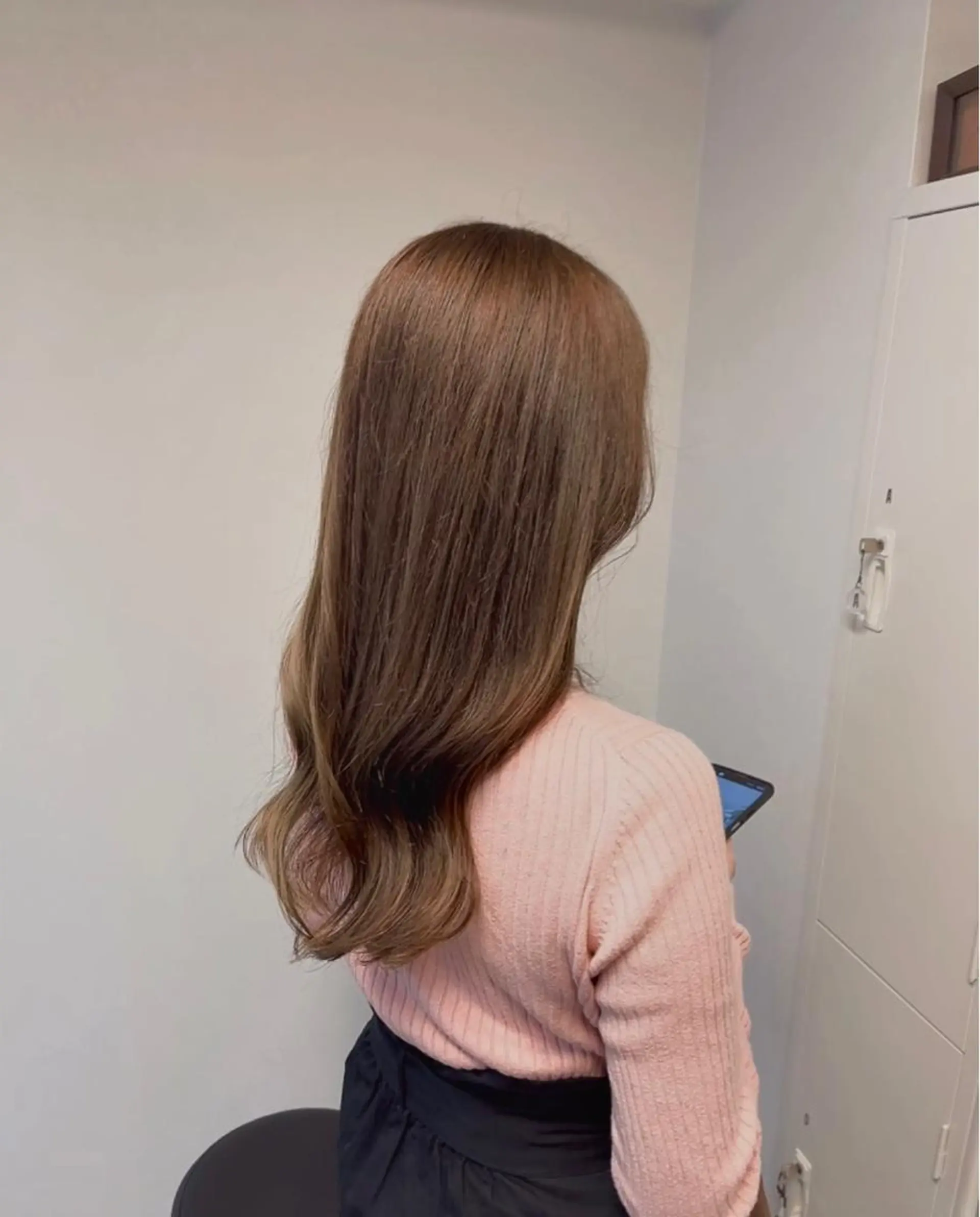 ロング カラー ベージュカラー トリートメント 縮毛矯正✨グレー ジュカラー✨MOEのヘアスタイル